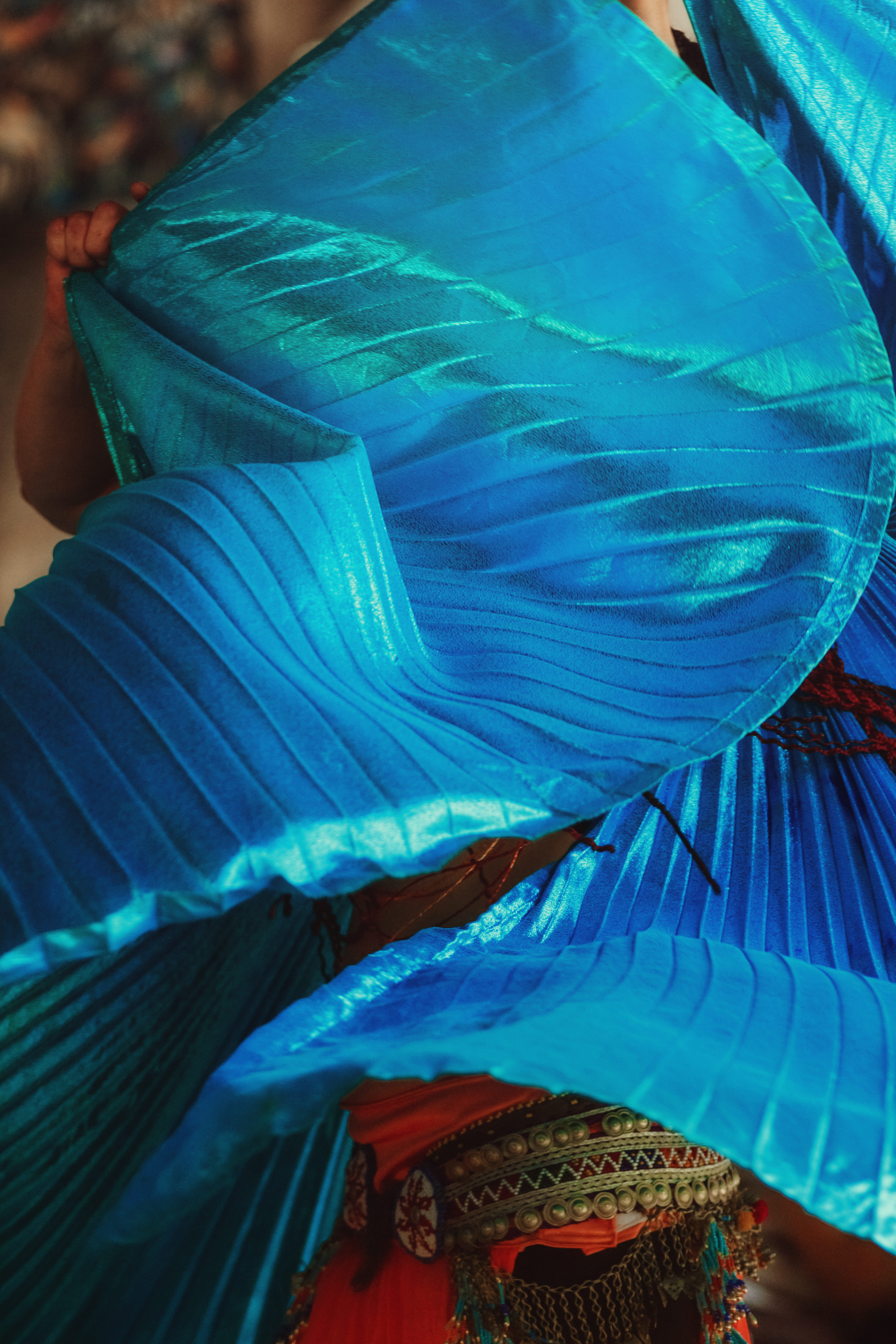 day, dress, body part, mexico, san miguel de allende, natural pattern, dancing, latin, no people, 8K, textile, dancer, nature, twirl, outdoors, green color, Phone HD Wallpaper
