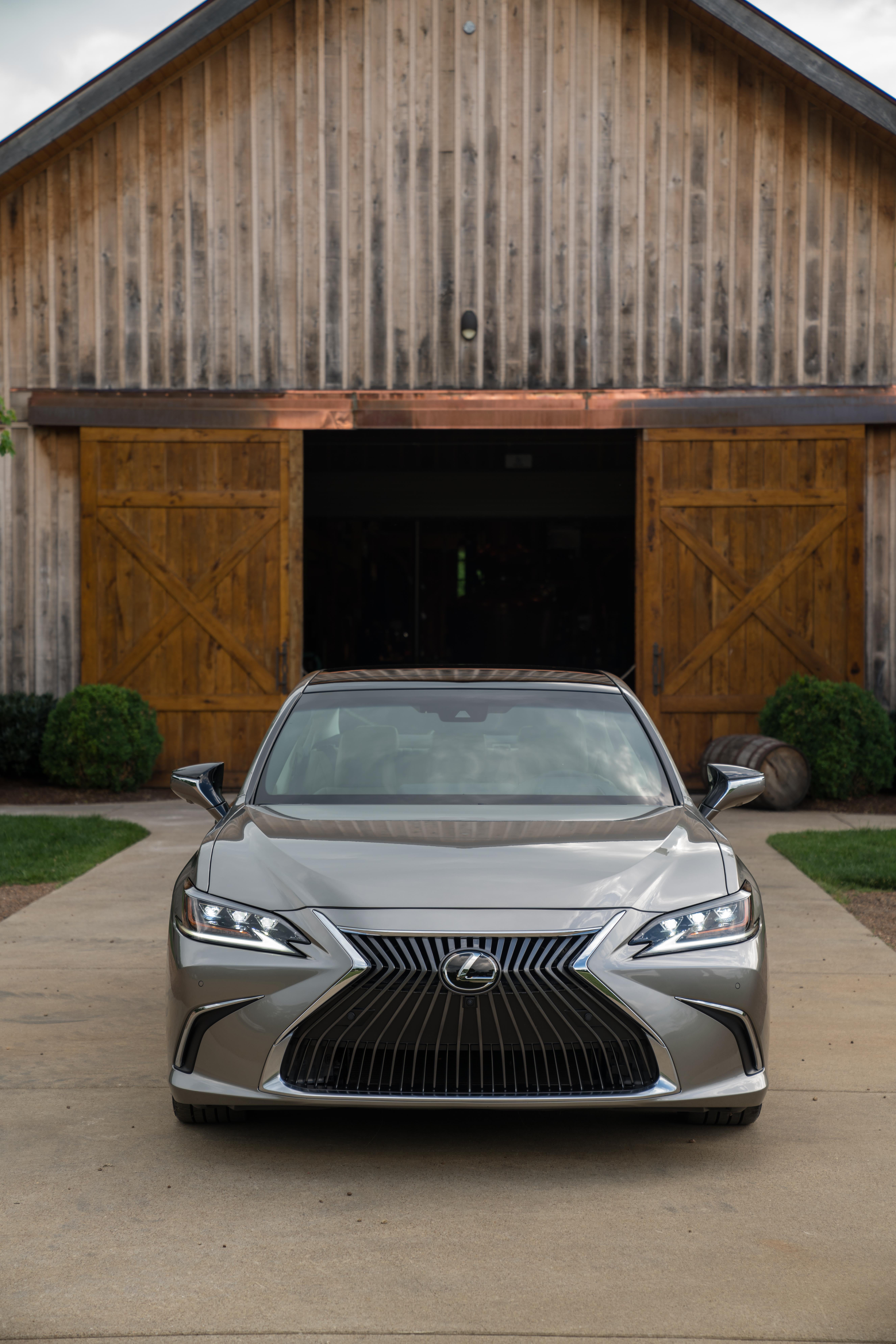 es, 8K, car, sedan, lexus, Phone HD Wallpaper