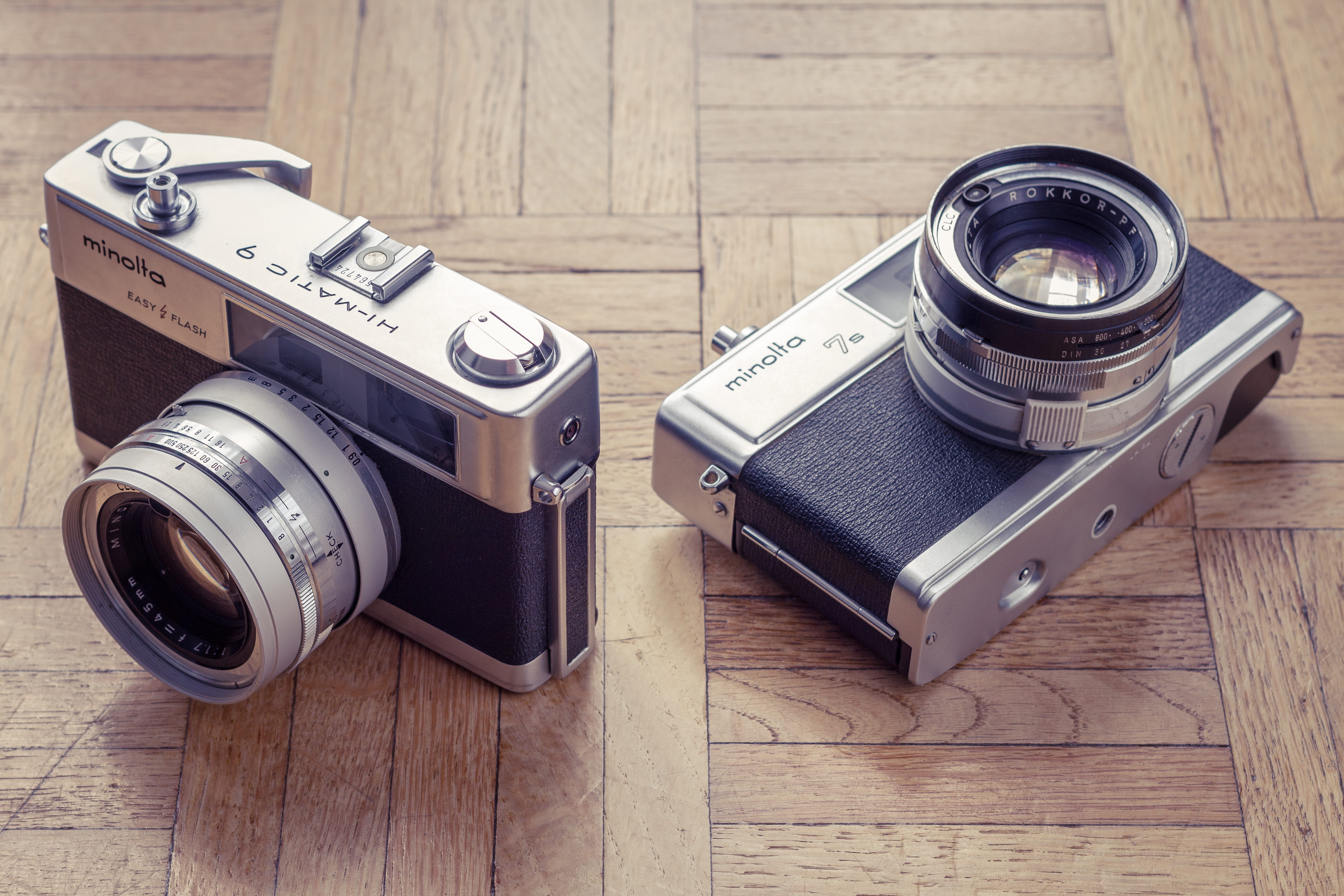 antique, equipment, the past, 4K, wood - material, vintage, silver, film, history, cameras, camera, old, lens, still life, two, no people, hi, analog, HD Wallpaper