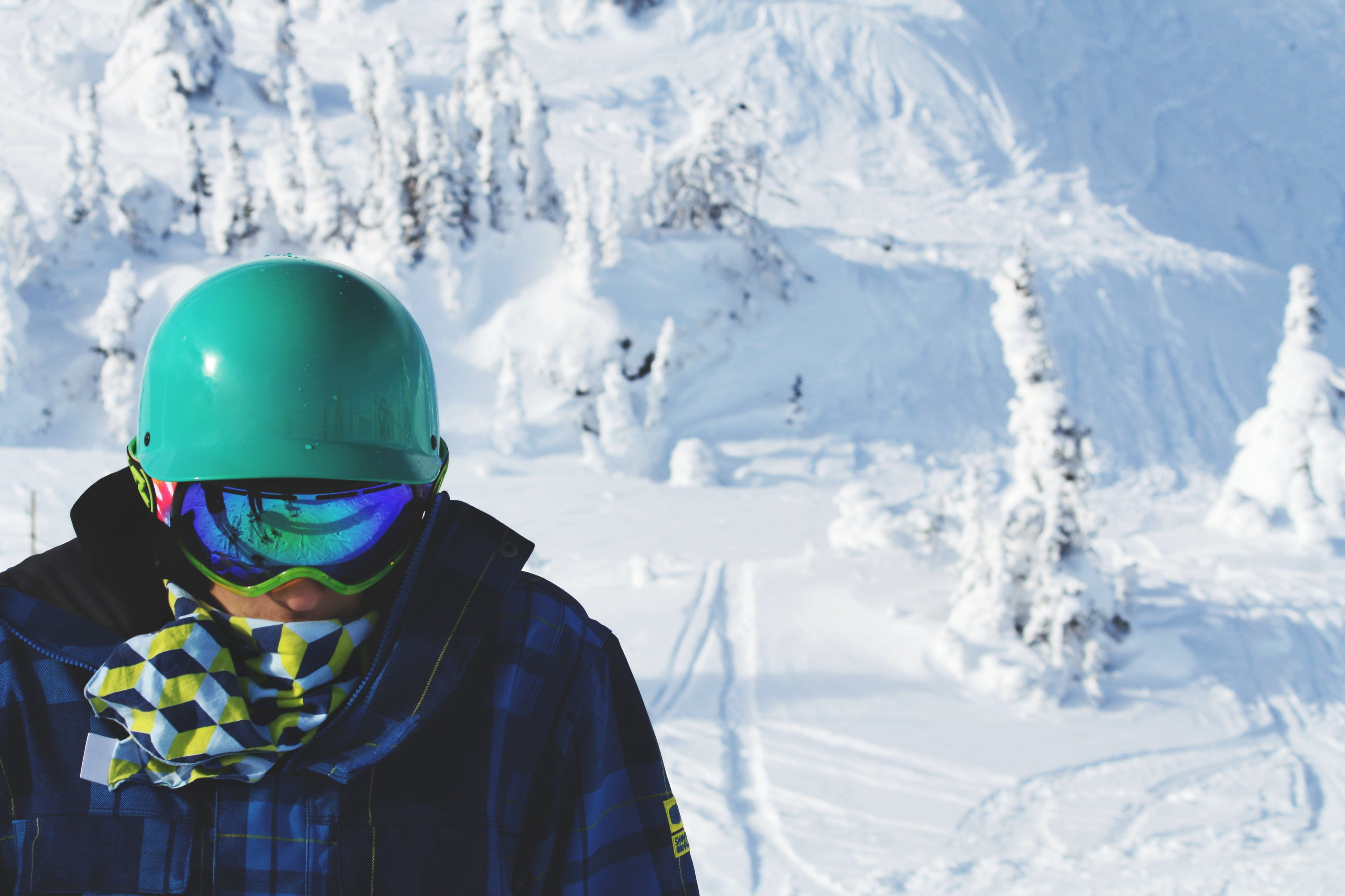 Snow, front view, Mountain, Travel, 4K, real people, Winter, Recreation, helmet, one person, obscured face, clothing, photo, young adult, headwear, headshot, HD Wallpaper