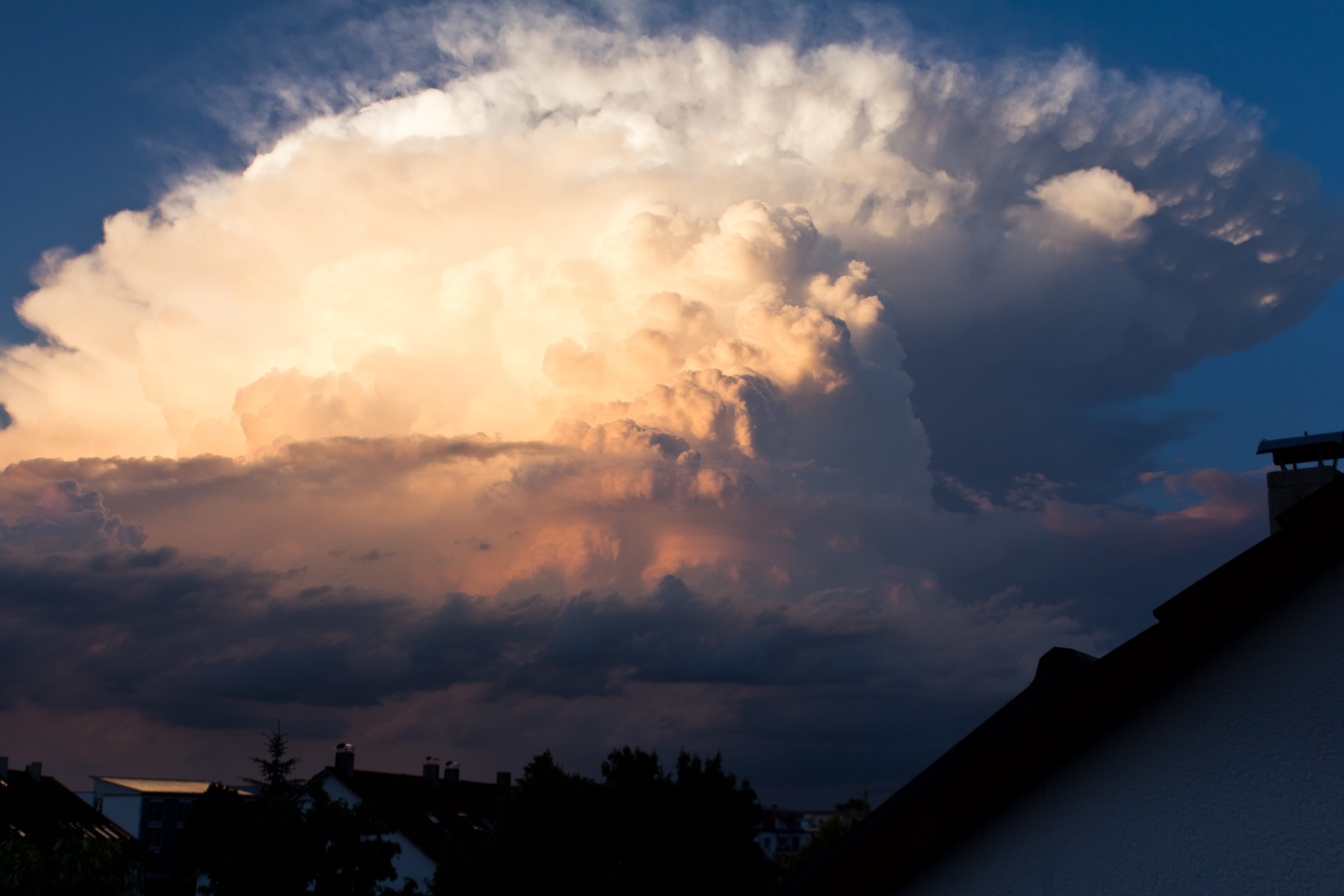 building exterior, atmosphere, nature, built structure, golden hour, house, cumulonimbus, roof, clouds, no people, meteorology, dramatic sky, scenics - nature, HD Wallpaper