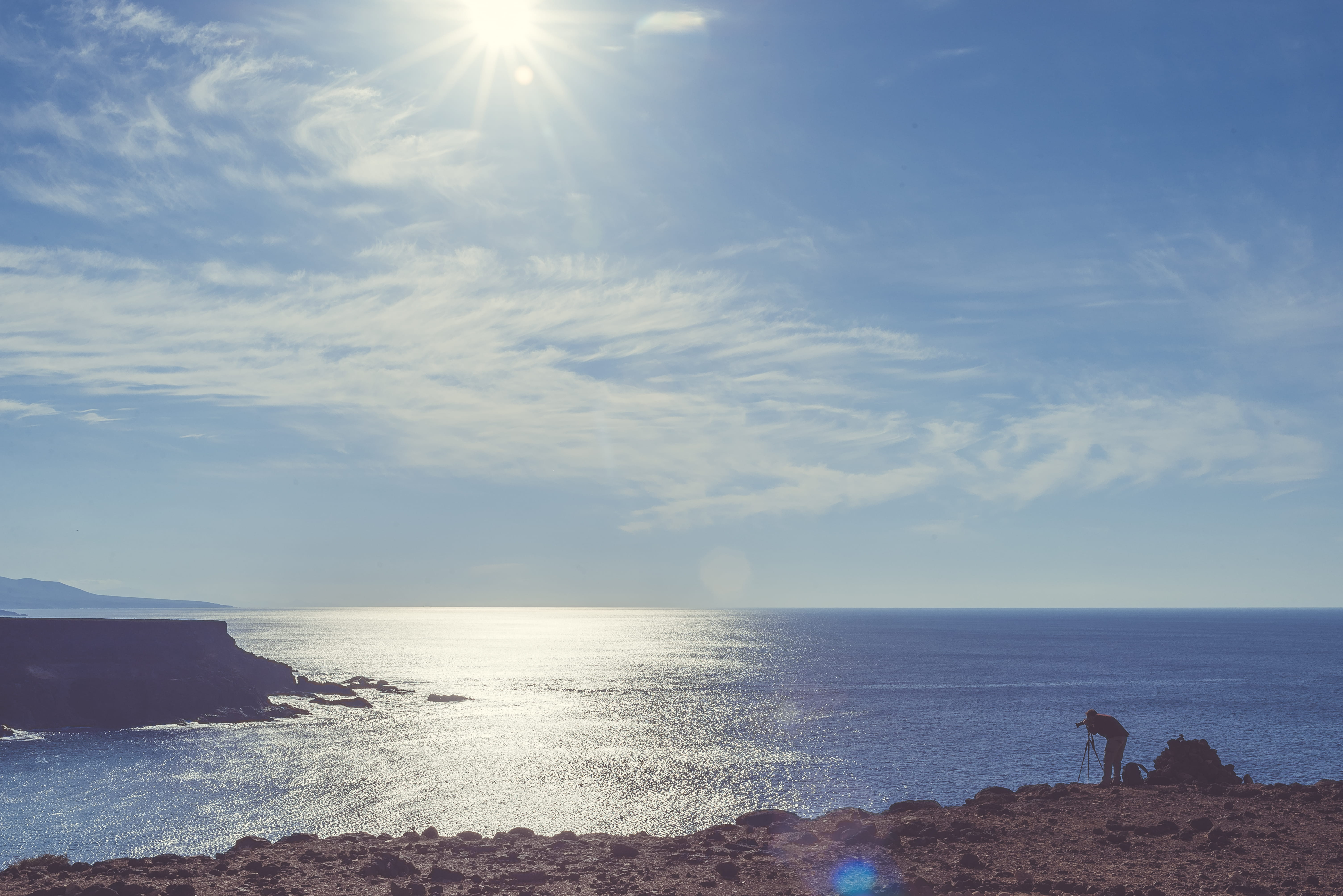 horizon over water, volcanic, outdoors, cliff, beauty in nature, 5K, idyllic, water, ocean, islands, d610, horizon, blue, sunbeam, sunlight, photographer, HD Wallpaper