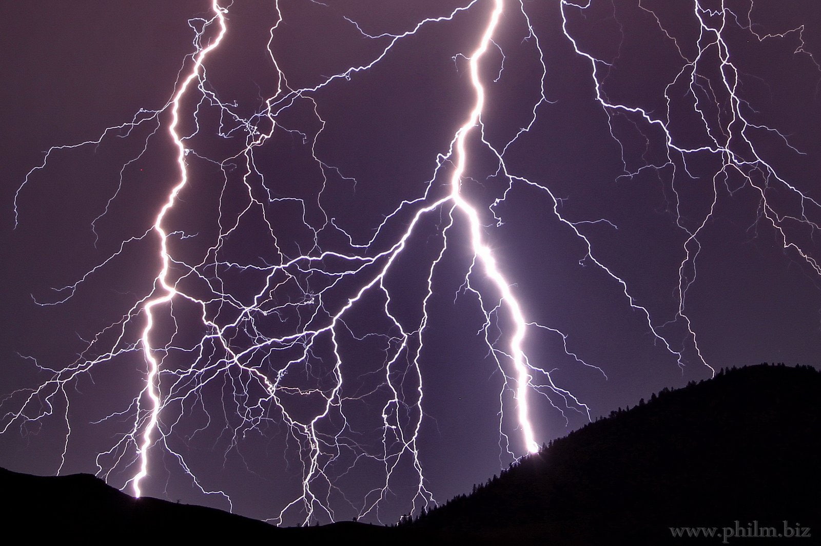 night, nuit, 720P, nature, flash, eclair, lightning, walppaper, storn, foudre, sky, thunder, HD Wallpaper