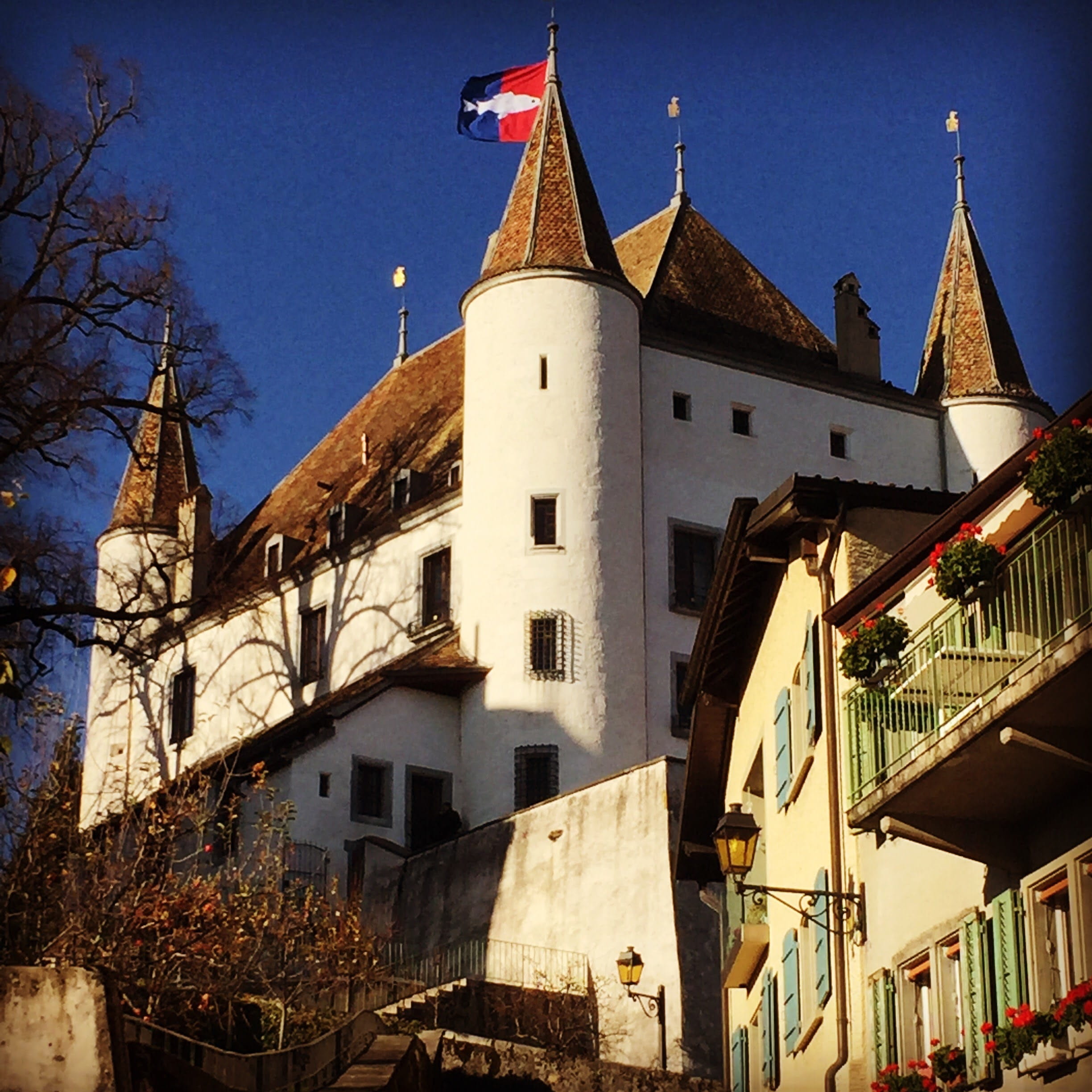 religion, spire, old, no people, built structure, flag, chateau de nyon, day, building, low angle view, building exterior, sunlight, 1080P, switzerland, Phone HD Wallpaper
