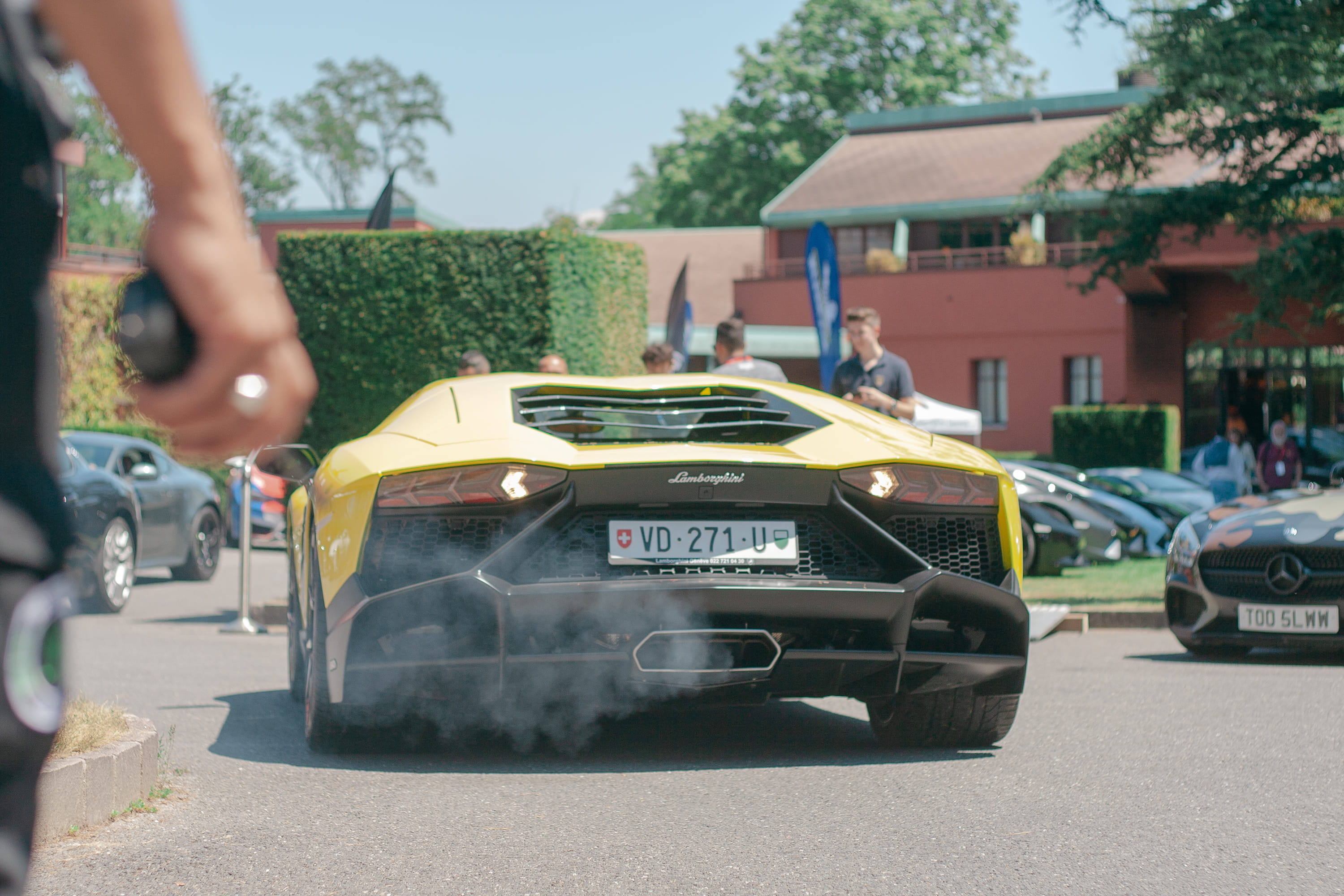 outdoors, hand, mode of transportation, human body part, body part, lifestyles, human hand, men, incidental people, one person, aventador, lamborghini, HD Wallpaper