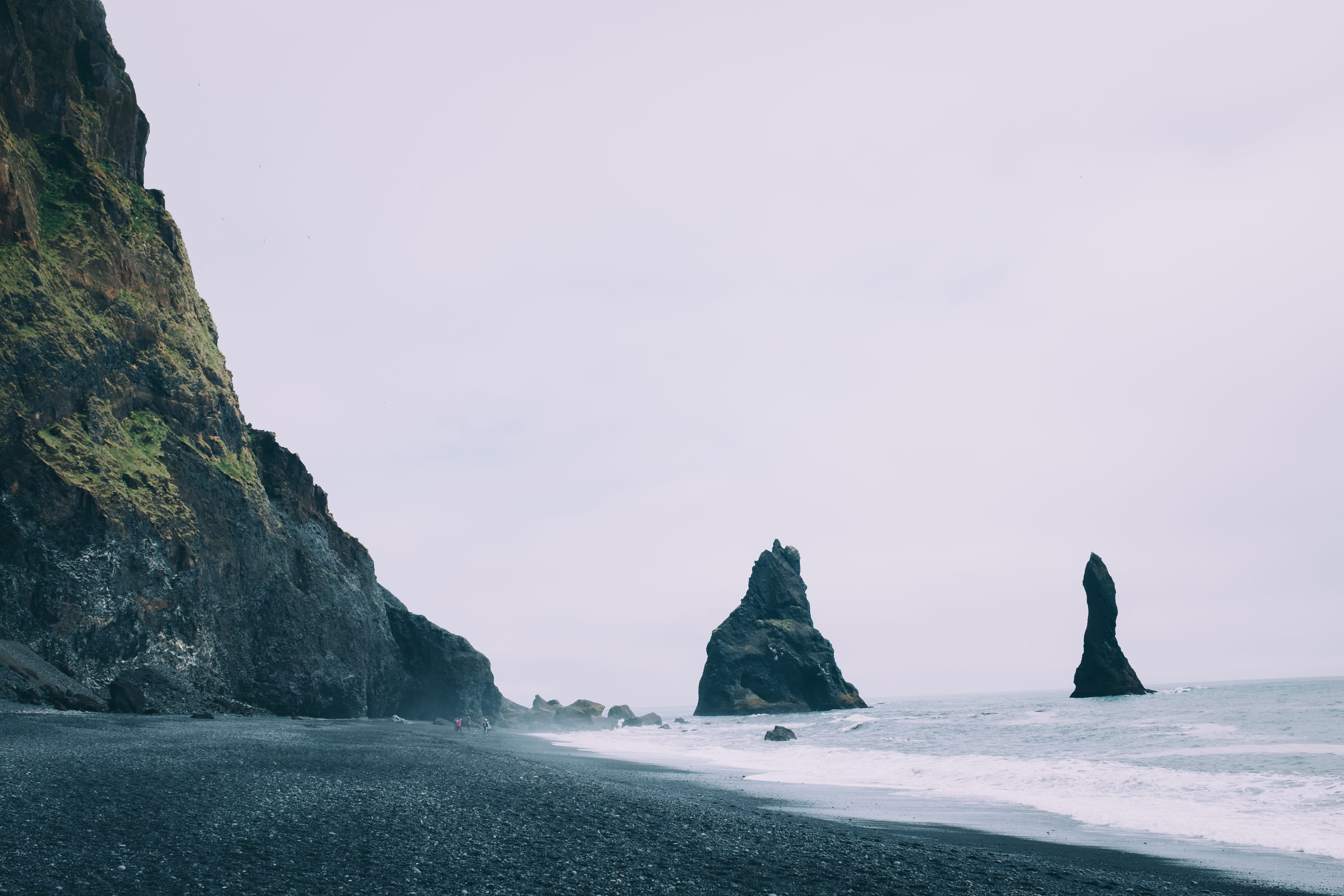iceland, no people, beach, sea, ocean, sky, day, reynisfjara black sand beach, beauty in nature, landscape, tranquility, black sand, land, water, idyllic, HD Wallpaper