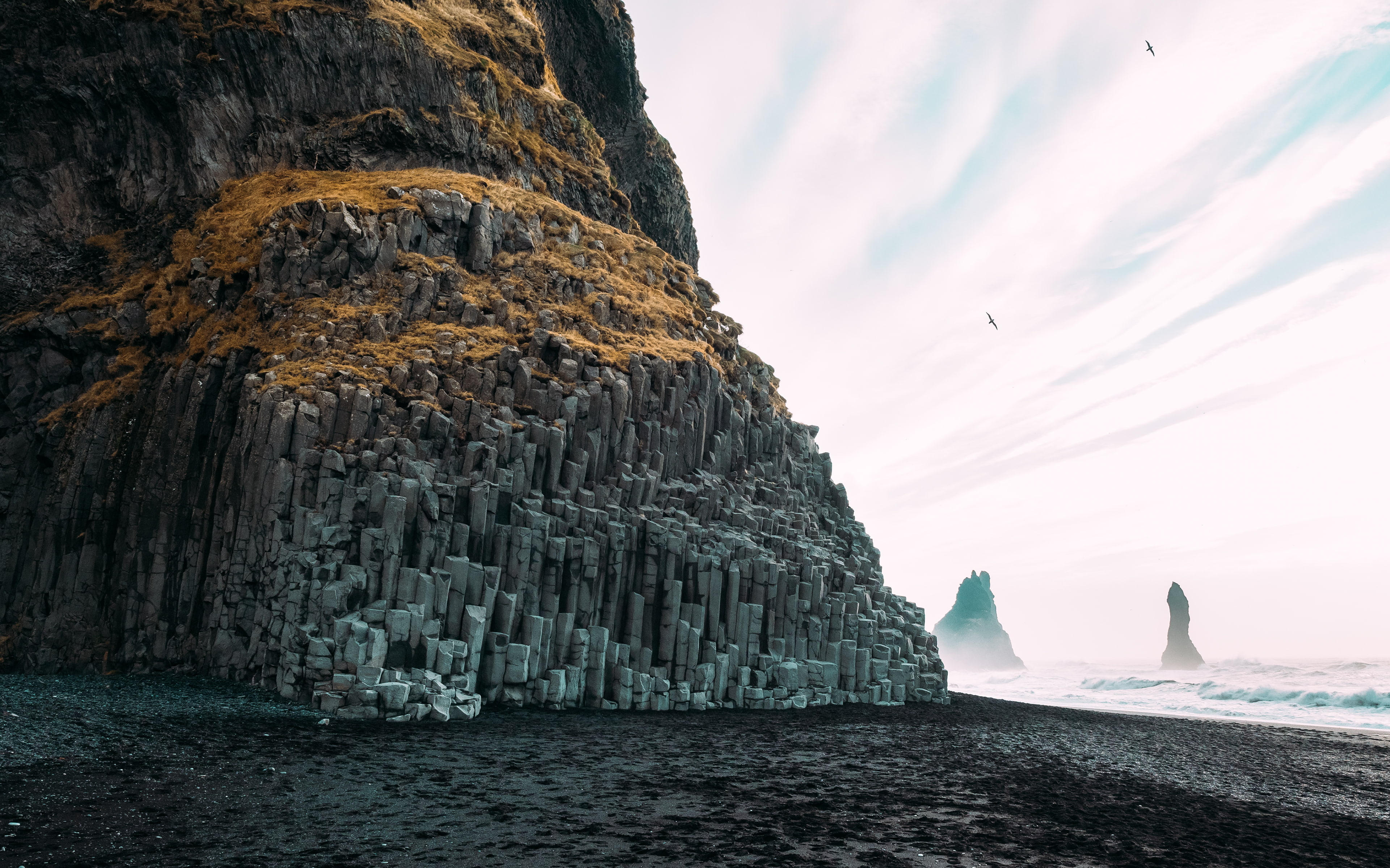 day, pebble, photography, beach, eroded, cliffs, 4K, scenics - nature, black, beauty in nature, outdoors, rockycoast, rock, tranquil scene, iceland, víkiceland, HD Wallpaper