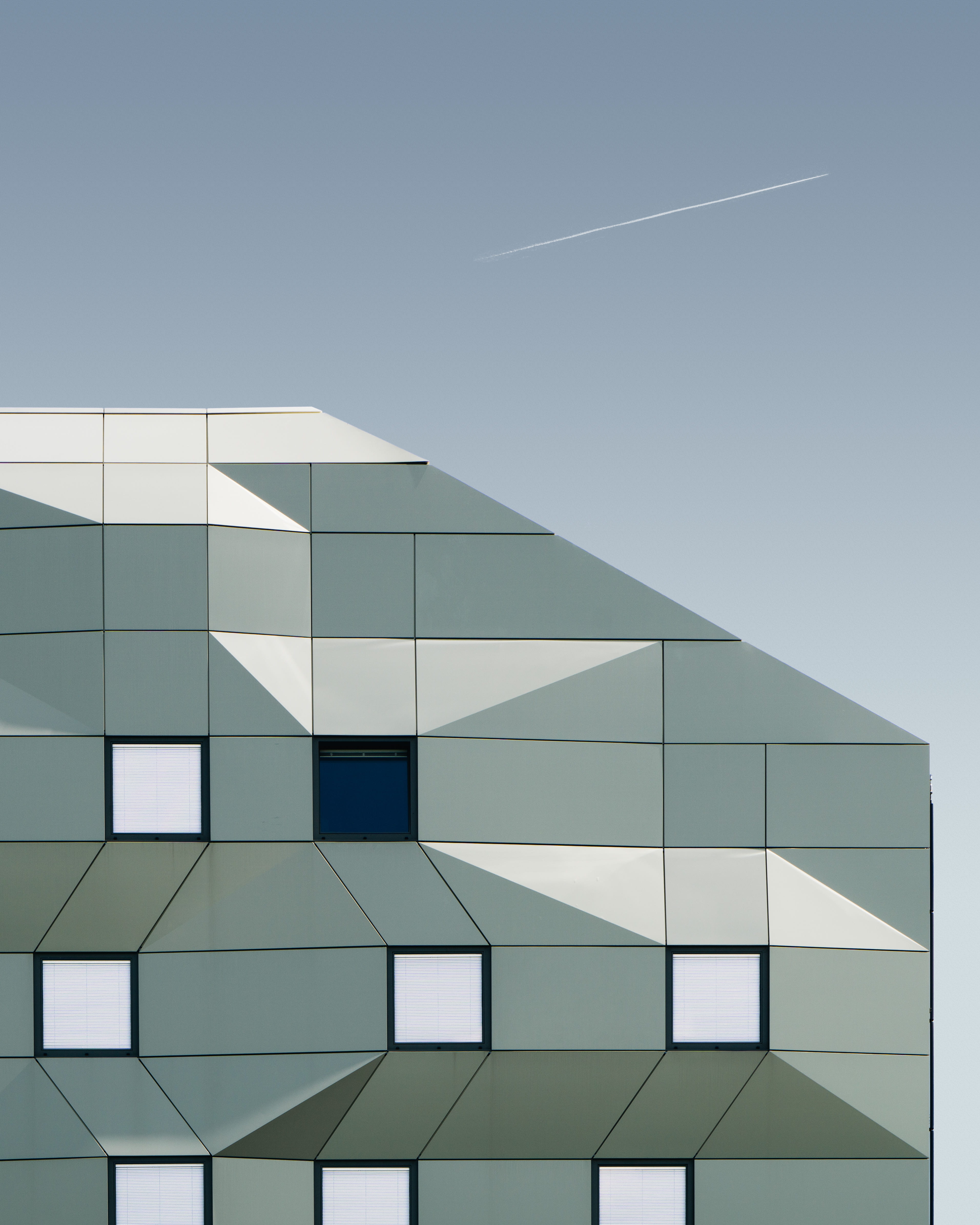gray, corner, building, clean, abstract, geometric shape, architectural, minimalism, low angle view, no people, light, shadow, sky, nature, Phone HD Wallpaper