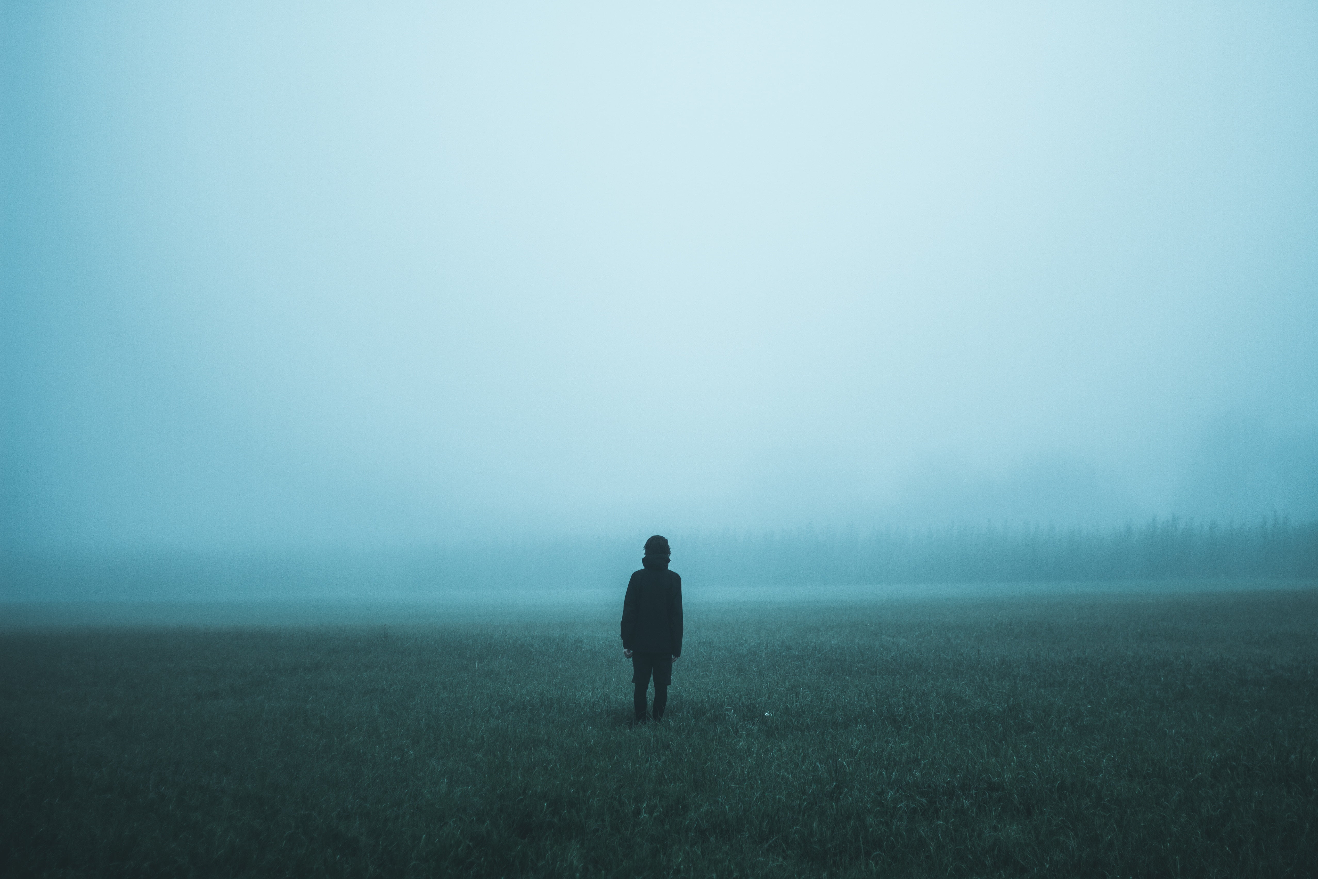 mist, 4K, hazy, sky, black, land, women, outdoors, men, lifestyles, mystery, meadow, solitude, landscape, backgrounds, man, field, people, back Lit, jacket, HD Wallpaper