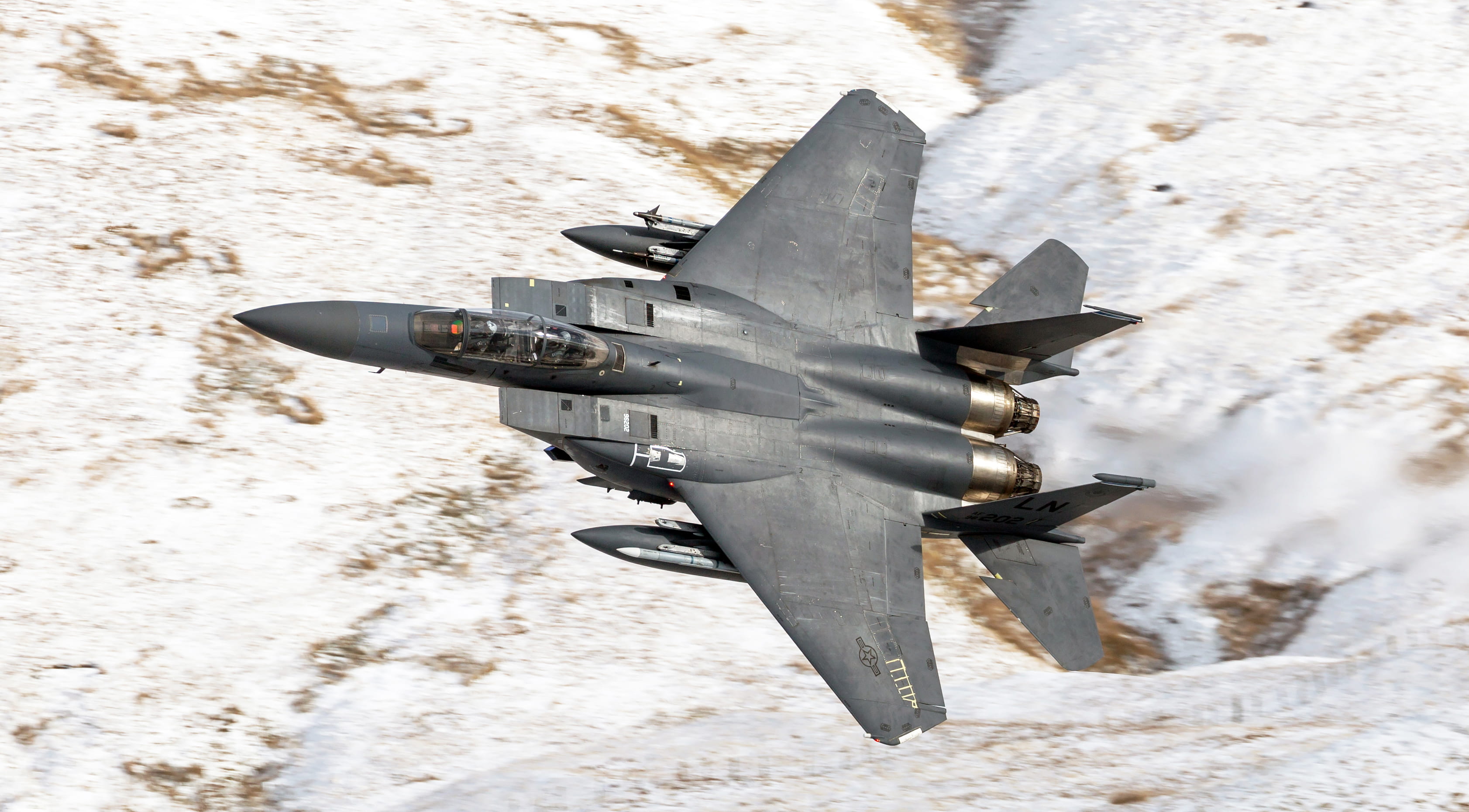 motion, 2K, day, airplane, f15, nature, transportation, single object, on the move, speed, sky, tomcat, black, aerospace industry, government, air vehicle, HD Wallpaper