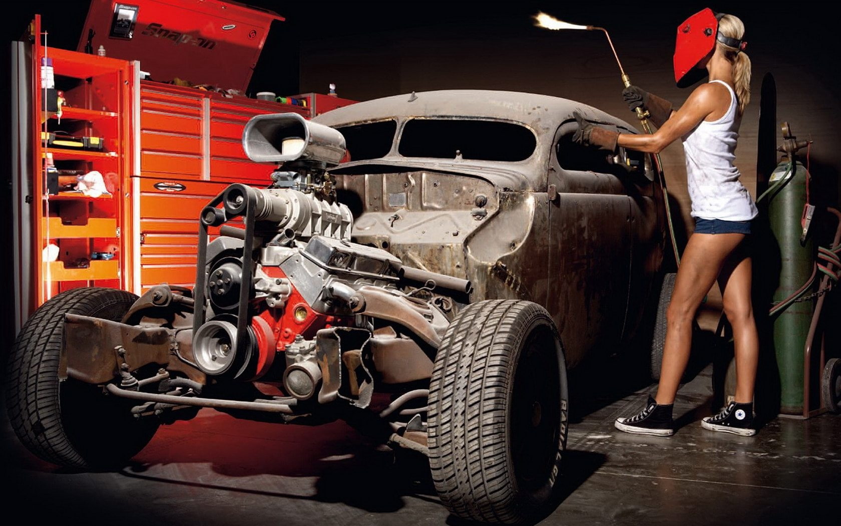 retro, 720P, classic, blower, rat, women, cars, engine, females, sexy, girls, vehicles, models, babes, sensual, rod, mech, legs, performance, hot, blonde, HD Wallpaper