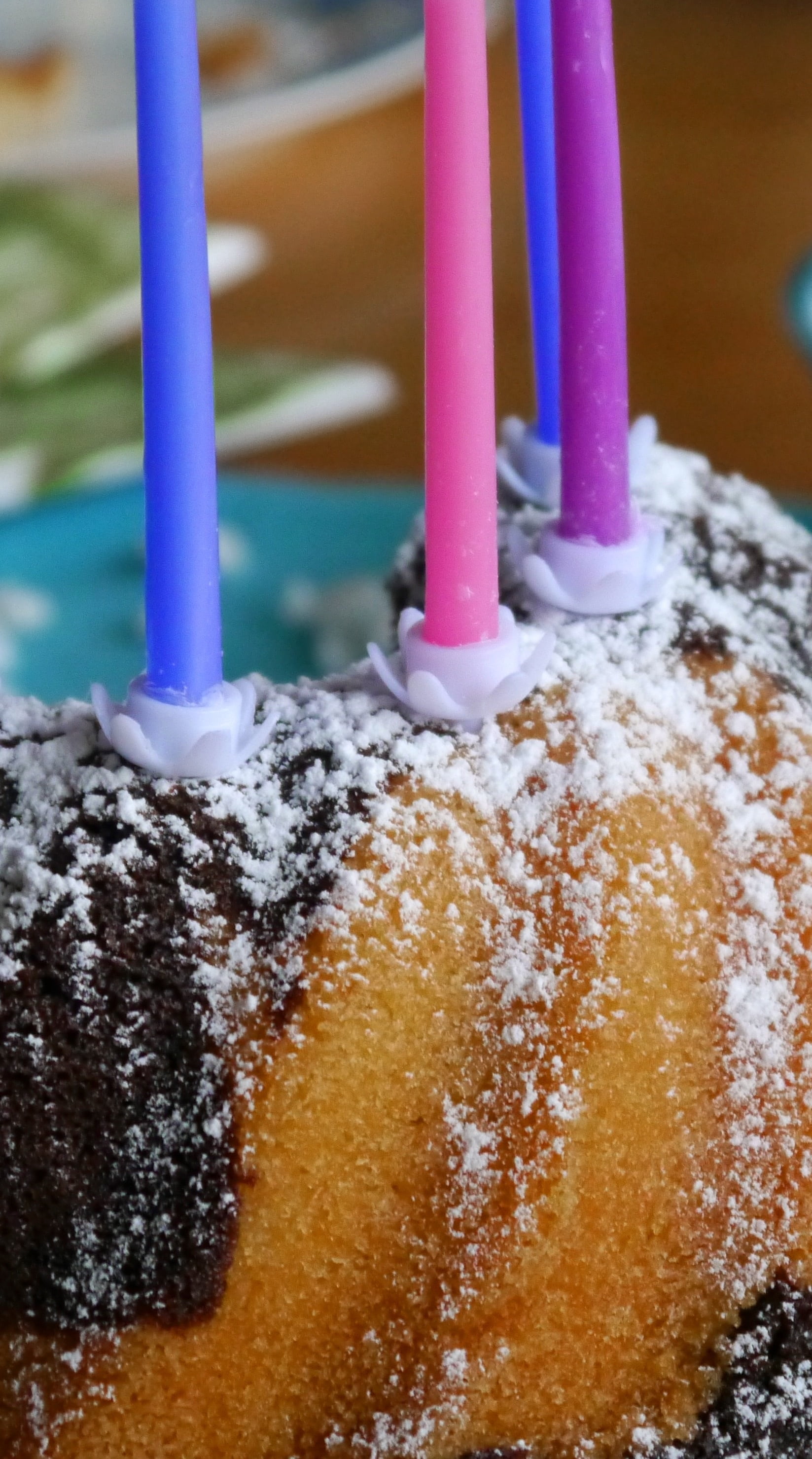 candles, icing sugar, close-up, festival, birthday cake, multi colored, still life, 2K, birthday candles, outdoors, snow, day, nature, frozen, birthday, Phone HD Wallpaper
