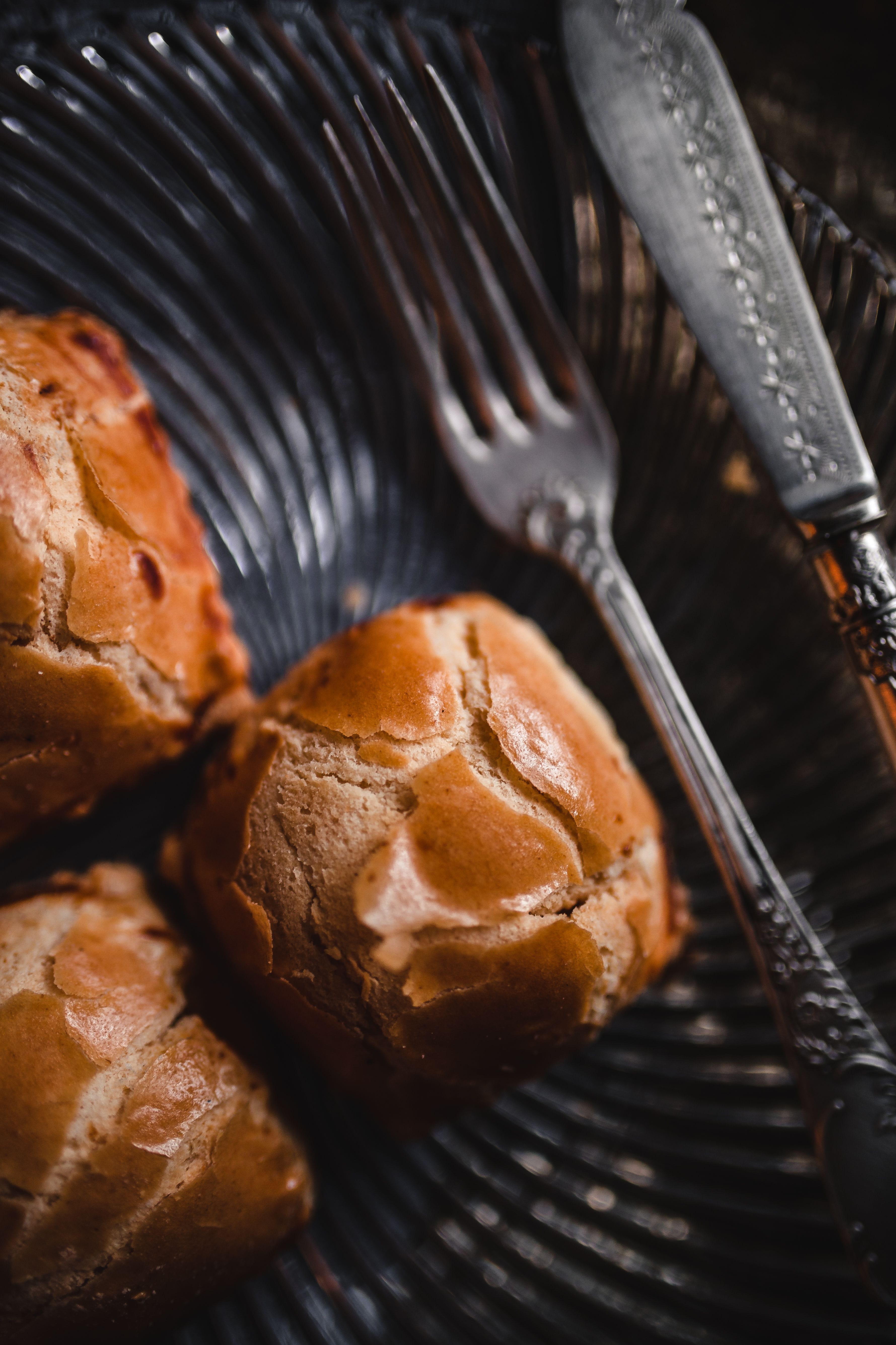 fork, heat - Temperature, indulgence, unhealthy eating, table, french food, snack, high angle view, no People, temptation, studio shot, inside, eating utensil, Phone HD Wallpaper
