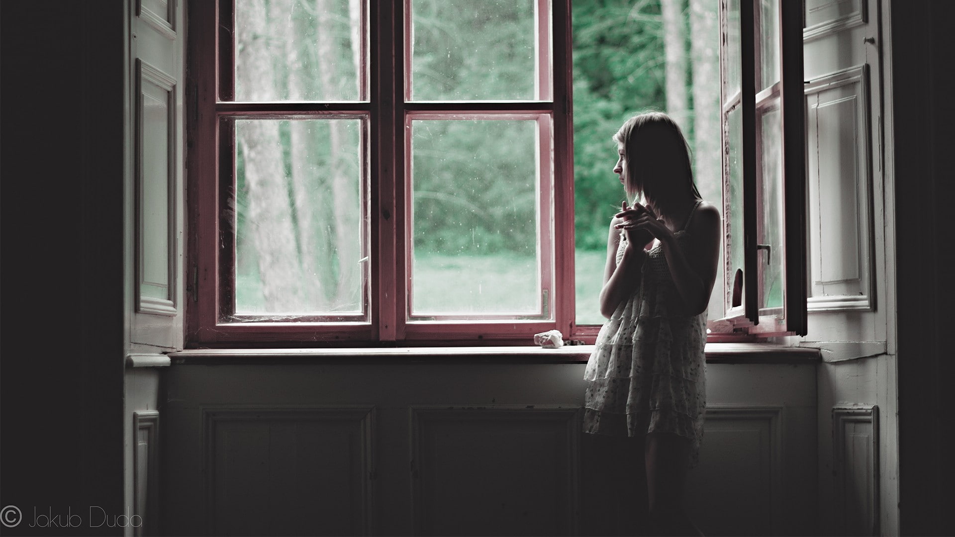 standing, Jakub Duda, females, lifestyles, casual clothing, rear view, three quarter length, real people, model, women, contemplation, looking through window, HD Wallpaper