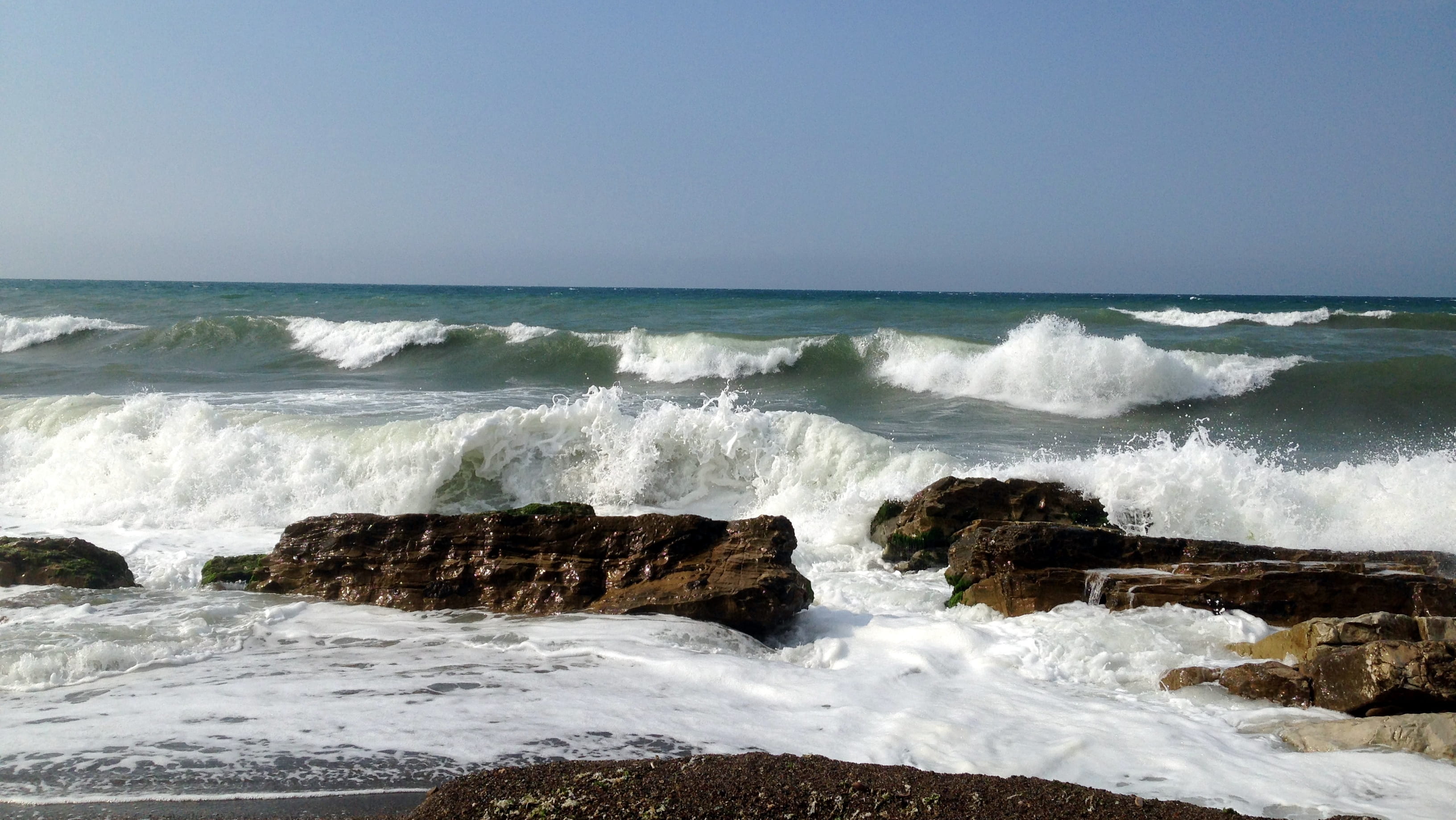 motion, sea, turkiye, 2K, deniz, breaking, horizon, wave, surfing, beach, power in nature, outdoors, akçakoca, rock, dalga, scenics - nature, power, blue, HD Wallpaper
