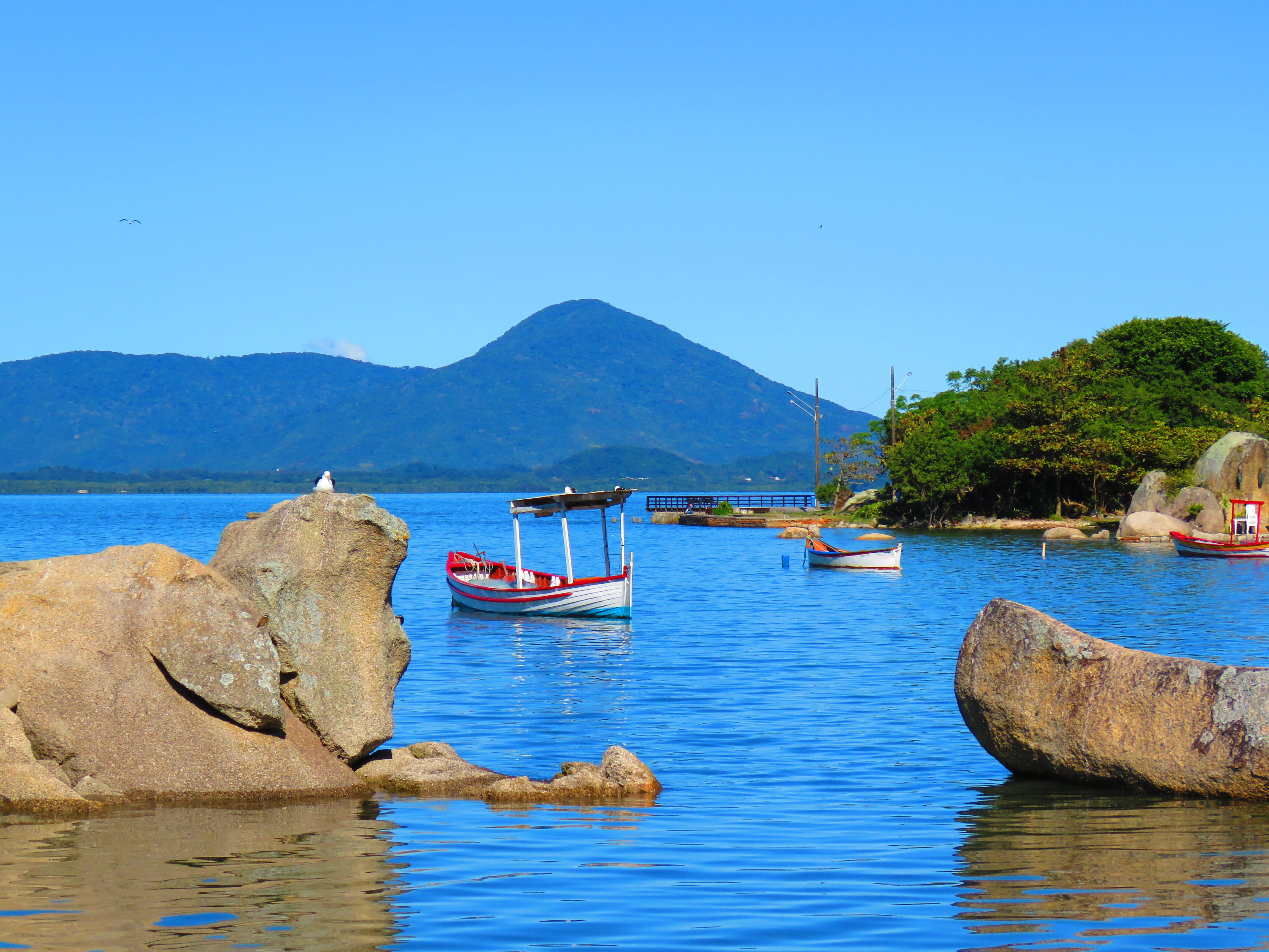 nature, scenics - nature, 4K, summer, land, tranquility, no people, water, wooden boat, rock - object, Beach, sky, landscape, mountain, sea, Boat, outdoors, HD Wallpaper