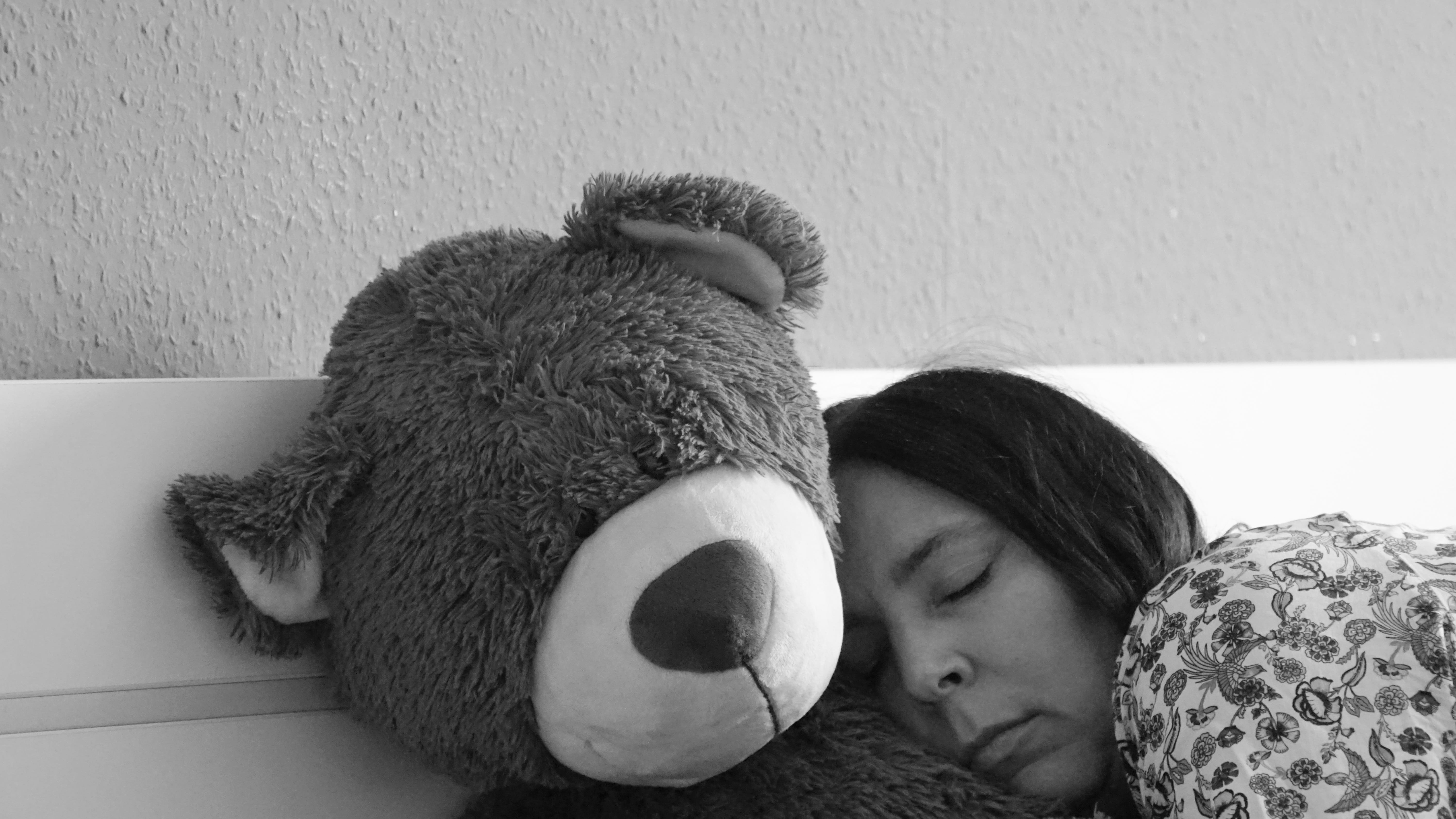 5K, peaceful, one person, representation, depression, back pain, lying down, home interior, fight, rest pause, innocence, tired, face, snuggle, dreams, HD Wallpaper