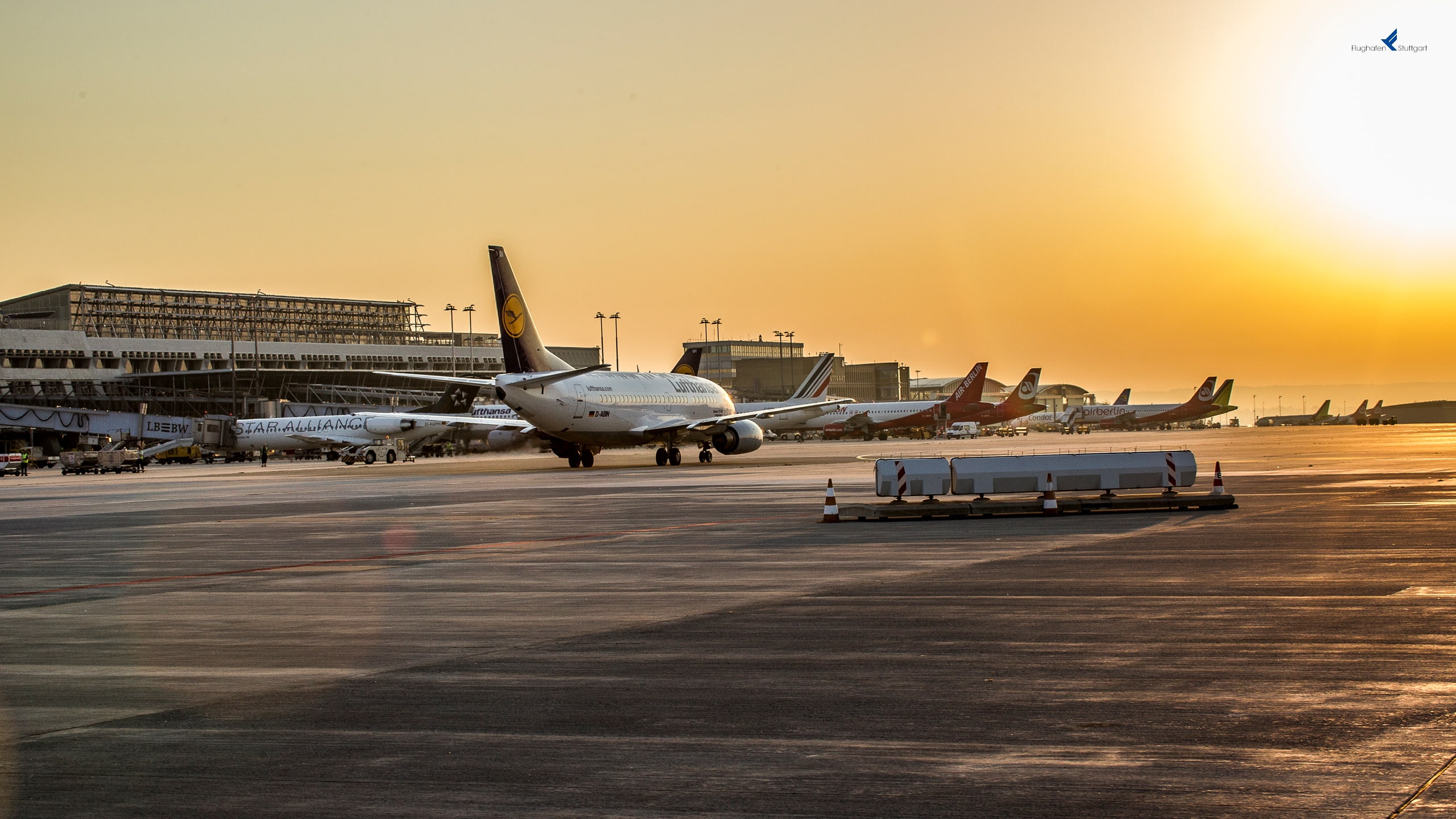 2K, sunset, Stuttgart, airport, aircraft, HD Wallpaper