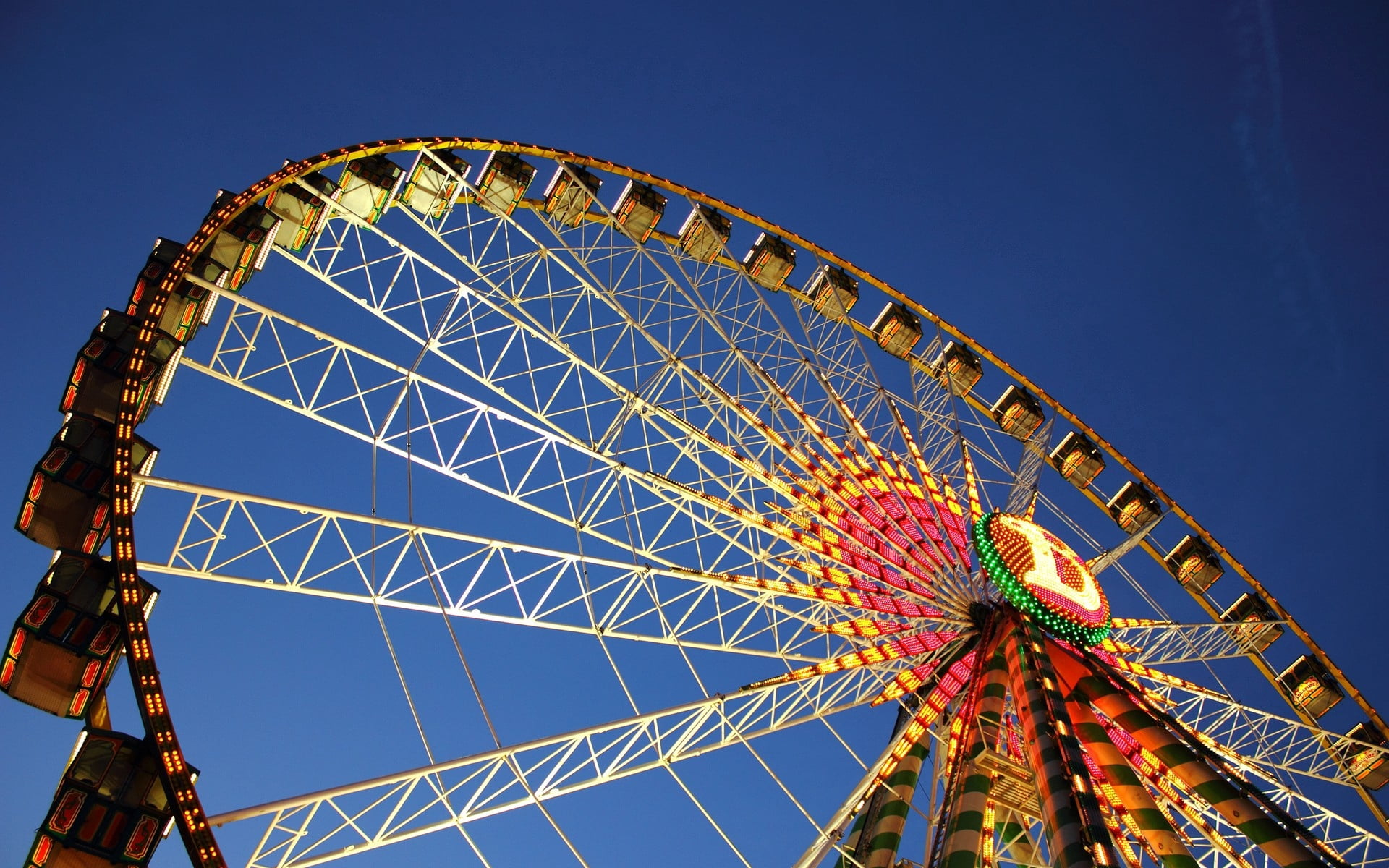 architecture, joy, clear sky, germany, amusement Park Ride, yellow, agricultural Fair, park - Man Made Space, excitement, carousel, ferris, traveling Carnival, HD Wallpaper