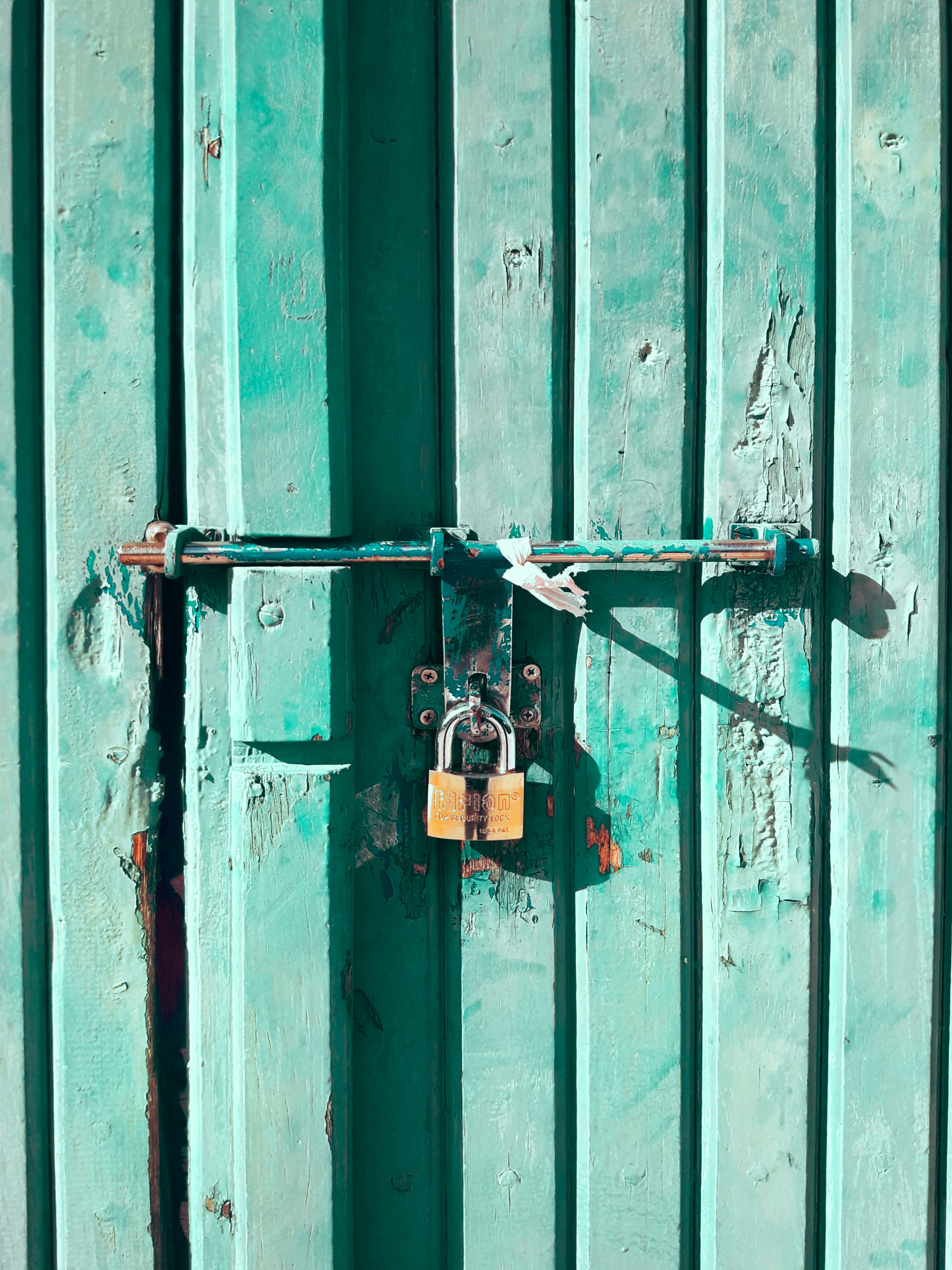 security, metal, outdoors, closed, hinge, turquoise colored, close-up, rusty, green color, day, brown, safety, latch, wooden, architecture, 4K, padlock, Phone HD Wallpaper