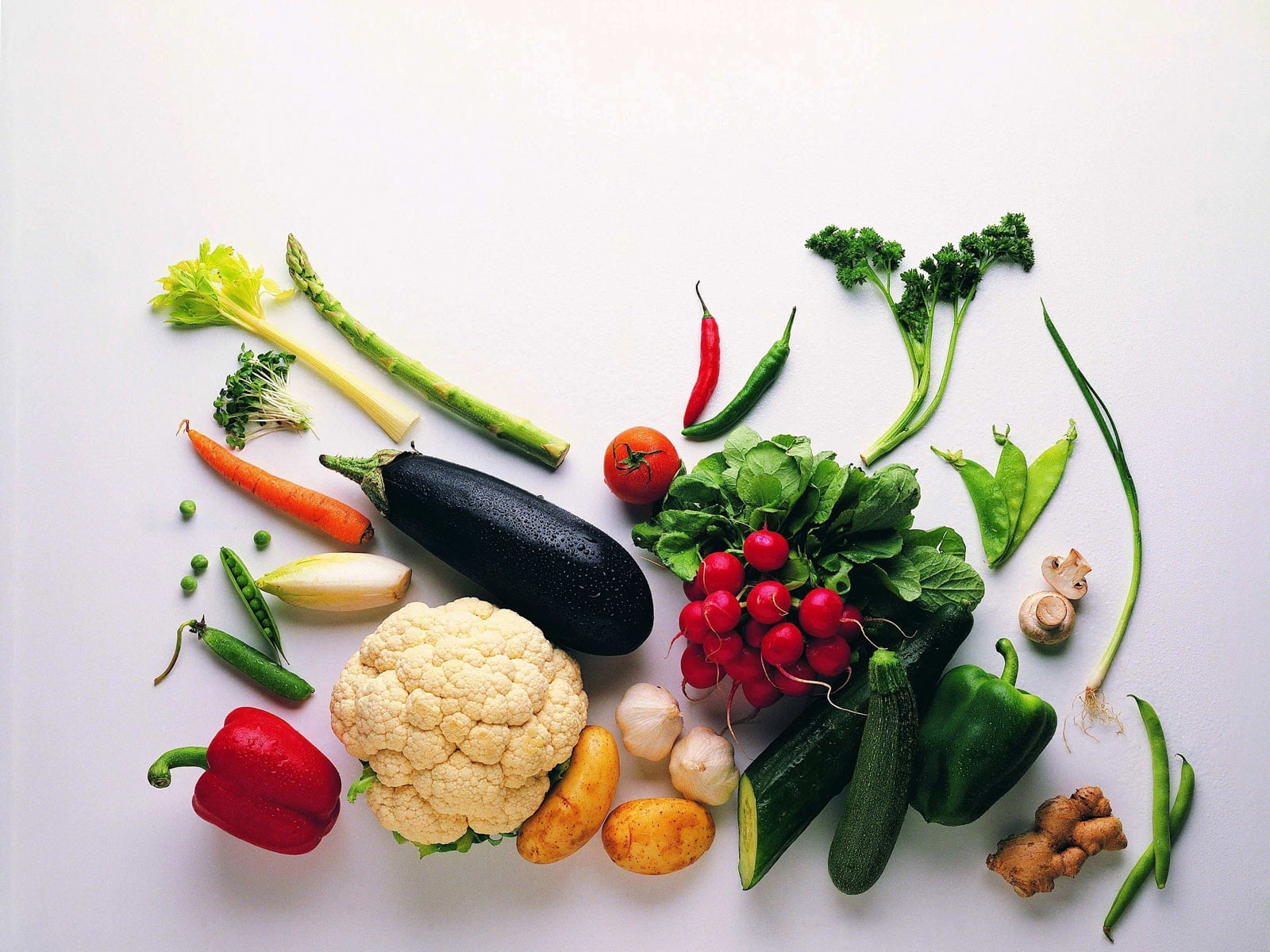 variation, vegan Food, vegetables, wellbeing, radish, no people, eggplant, spice, many, still life, cucumber, pepper, meal, cauliflower, broccoli, salad, HD Wallpaper