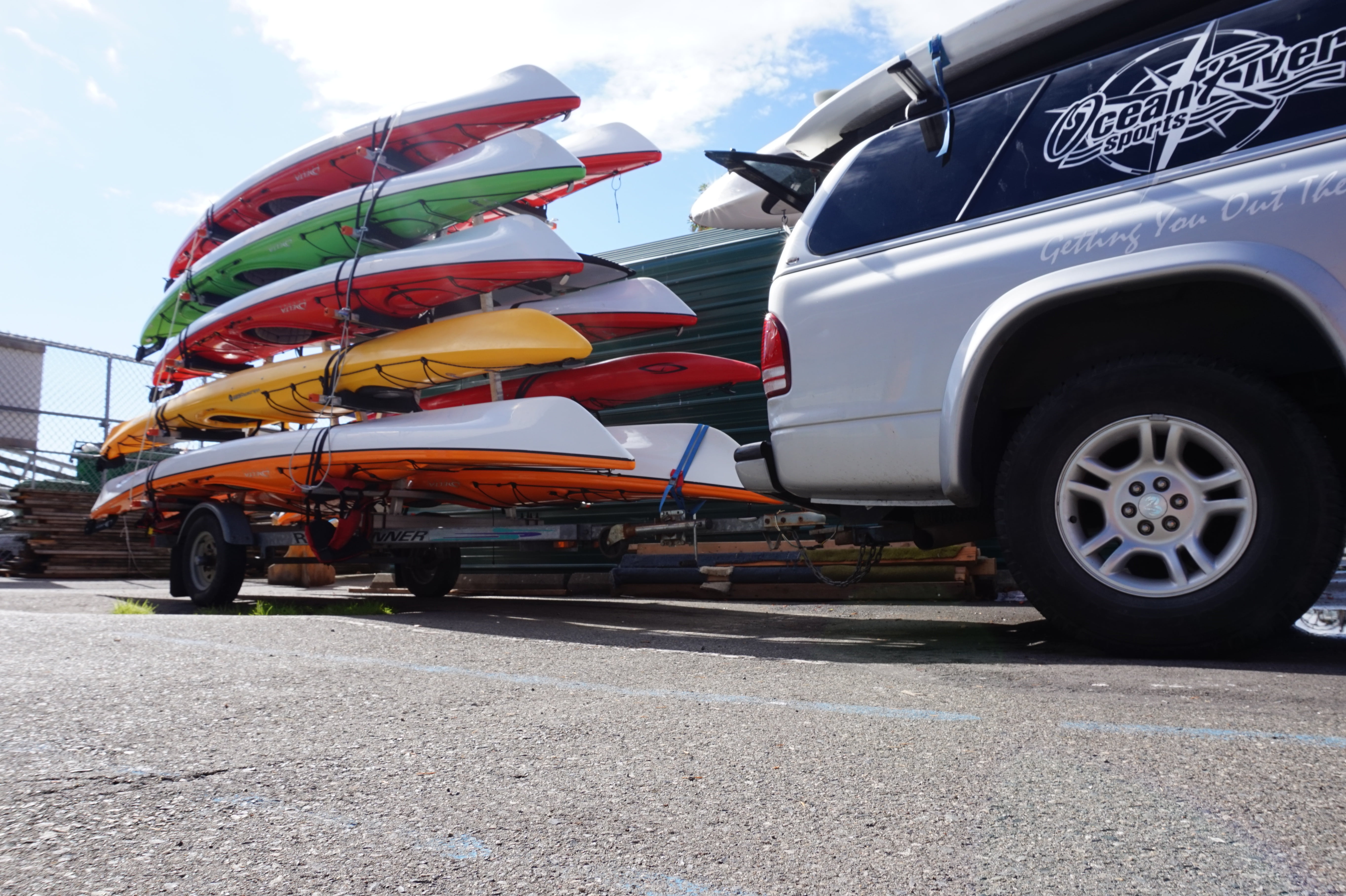 mode of transportation, incidental people, car, ocean river, motor vehicle, kayak, nature, transportation, road, low angle view, land vehicle, victoria bc, HD Wallpaper