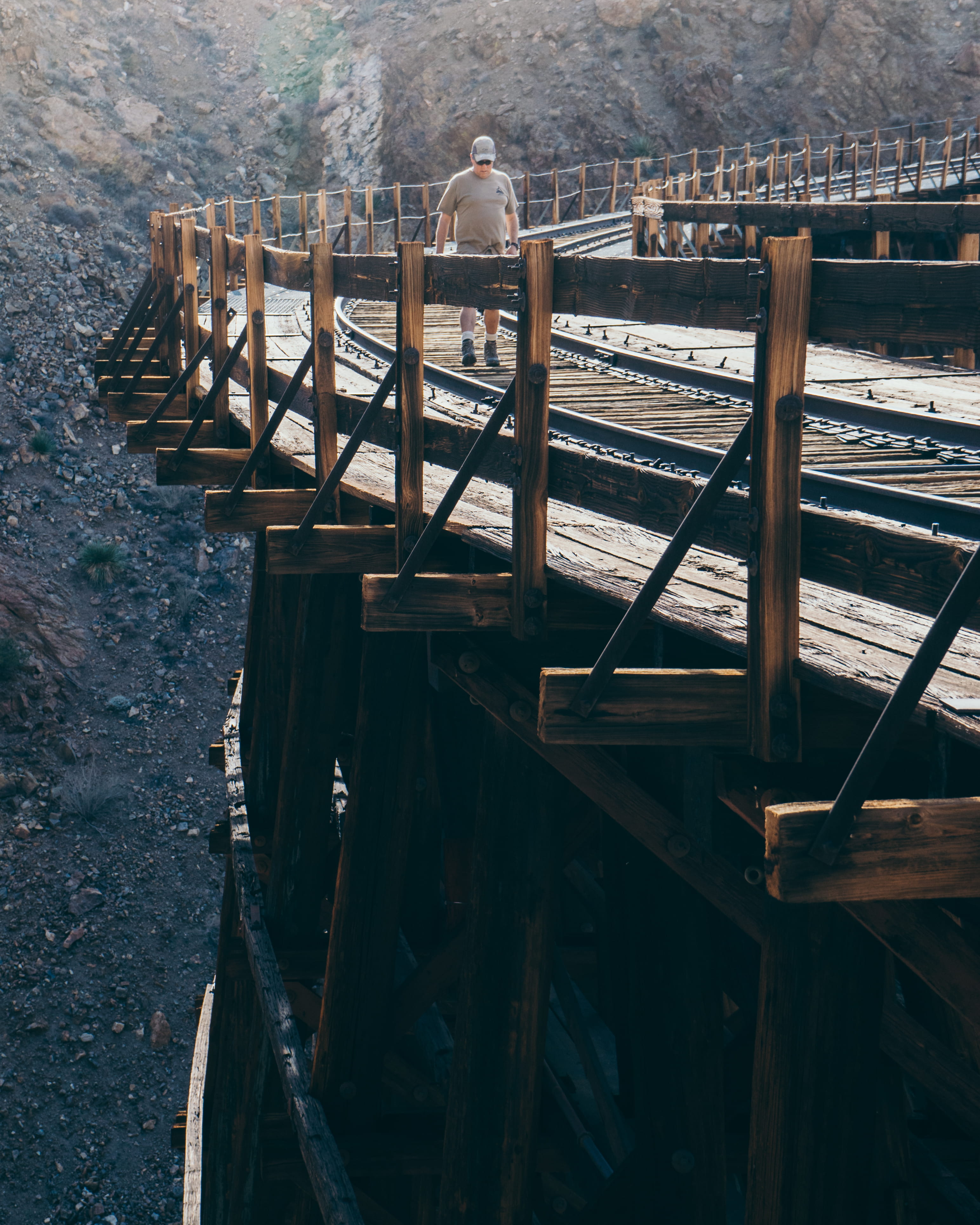4K, empty, trestle, wood, water, architecture, built structure, outdoors, railing, high angle view, sunlight, mode of transportation, in a row, mountain, Phone HD Wallpaper