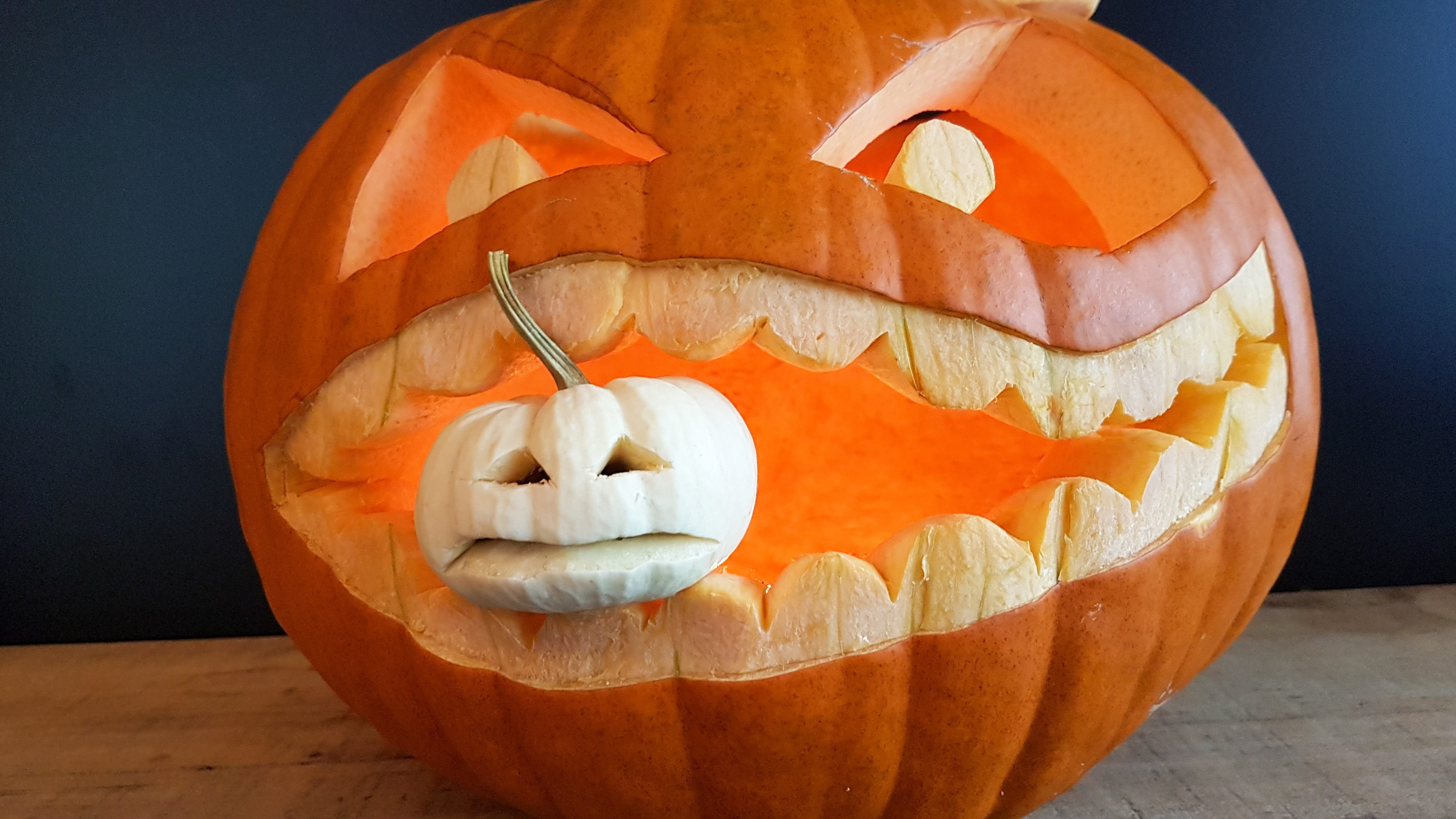 fear, 2K, eyes, orange, celebrate halloween, vegetable, orange color, jack o lantern, deco, choose, face, head, evil, craft, decoration, carving - craft product, HD Wallpaper