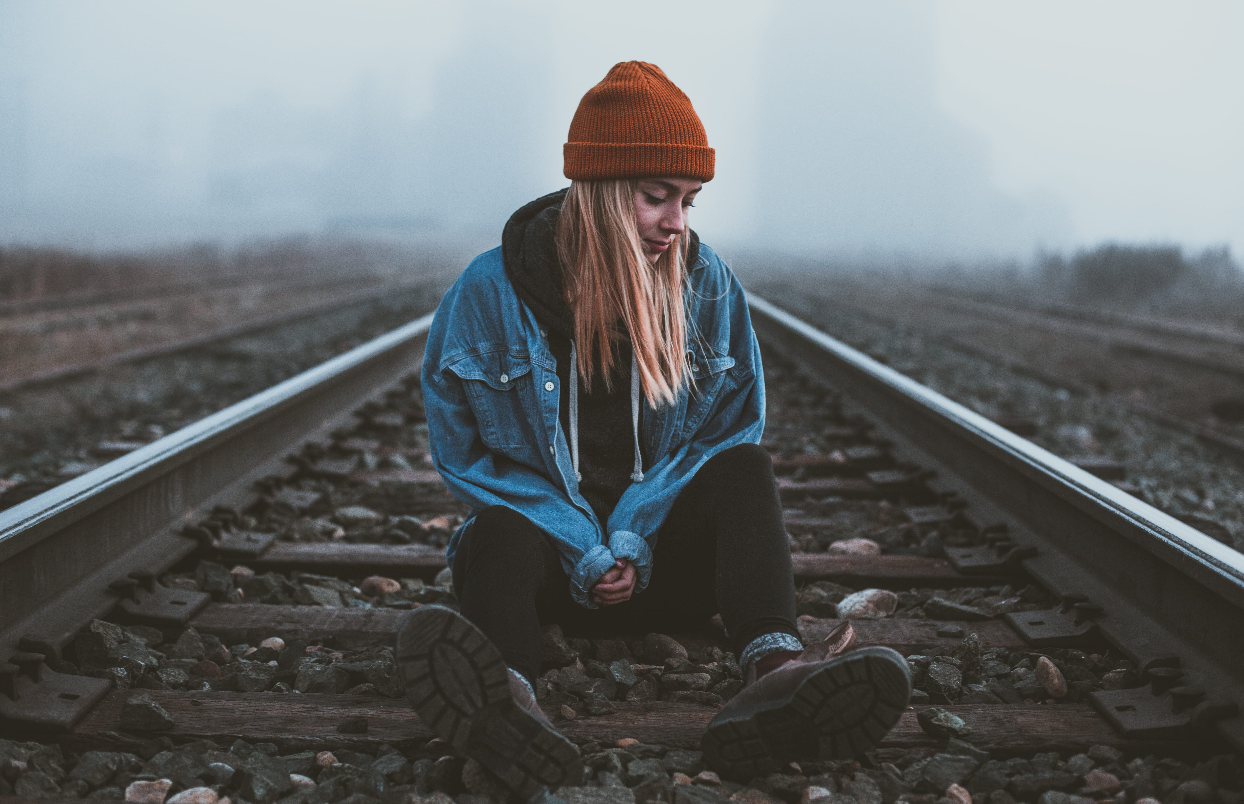 blonde, nature, outdoors, rail transportation, one person, train, young adult, winter, tracks, warm clothing, train tracks, 5K, woman, adult, sitting, HD Wallpaper