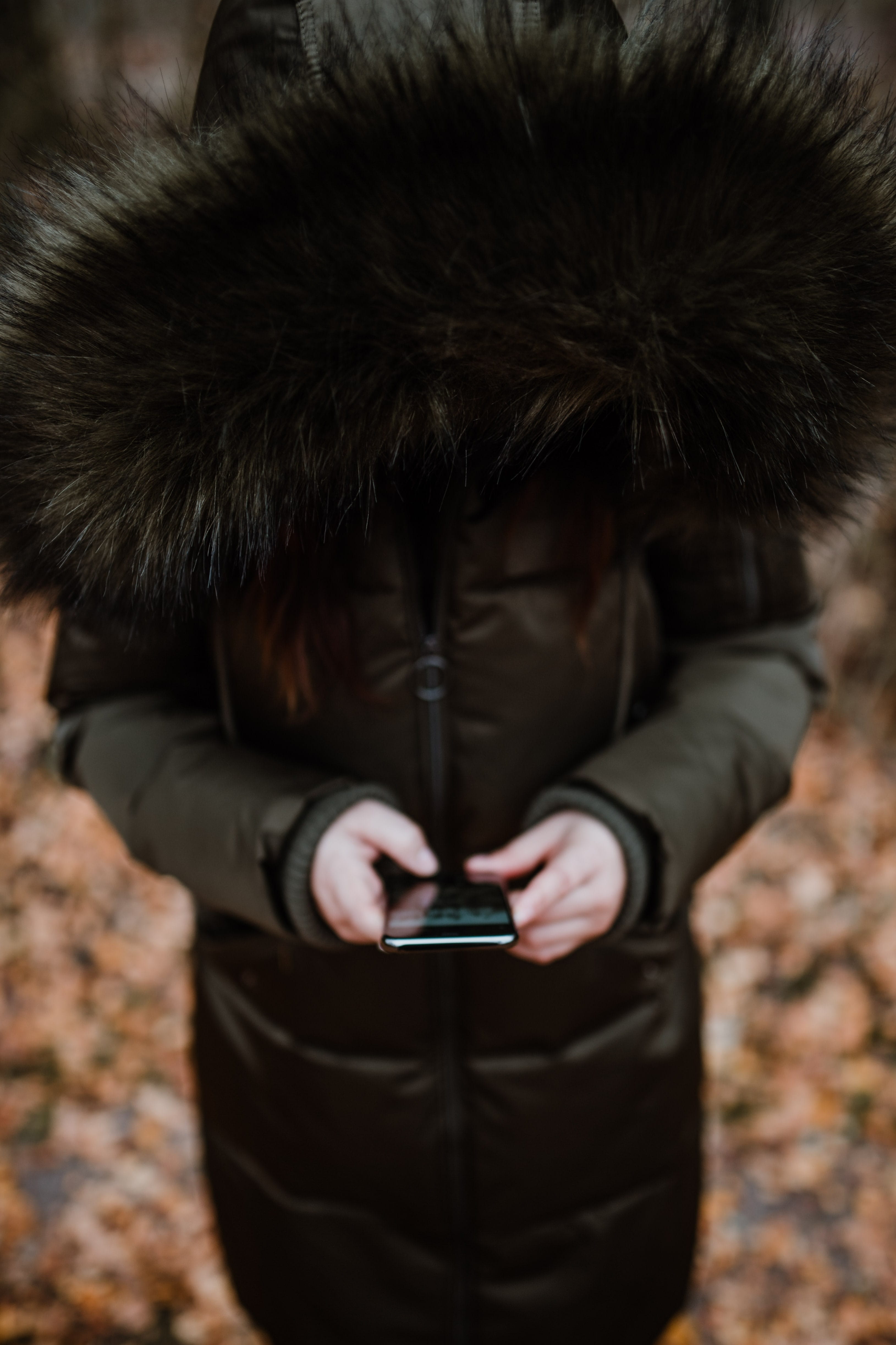 focus on foreground, lifestyles, leisure activity, weather, real people, november, day, foggy, winter, obscured face, portrait, jacket, forest, standing, Phone HD Wallpaper