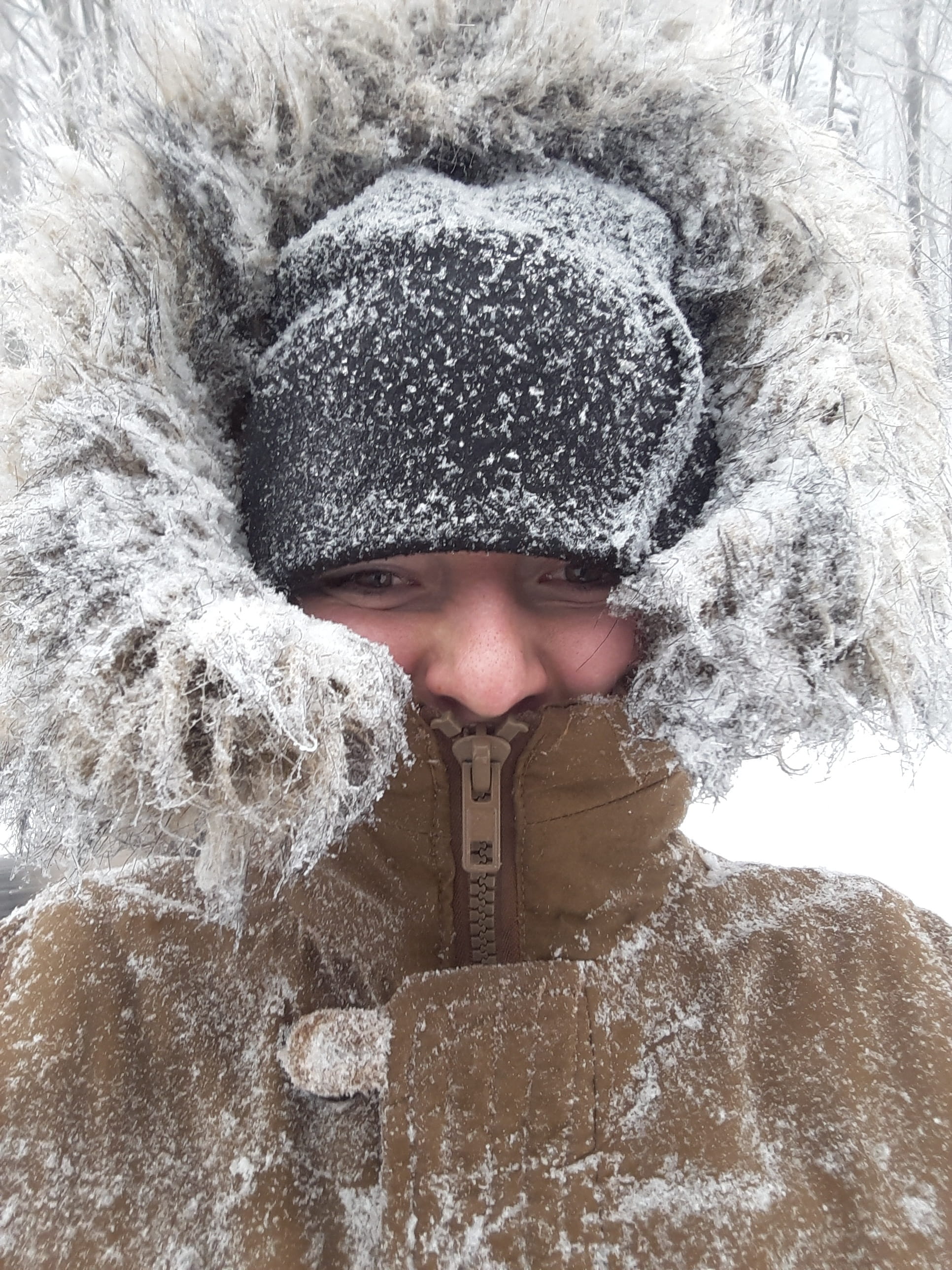 flakes, clothing, childhood, men, lifestyles, leisure activity, one person, boys, headshot, outdoors, girl, storm, snow, human face, innocence, cold temperature, Phone HD Wallpaper