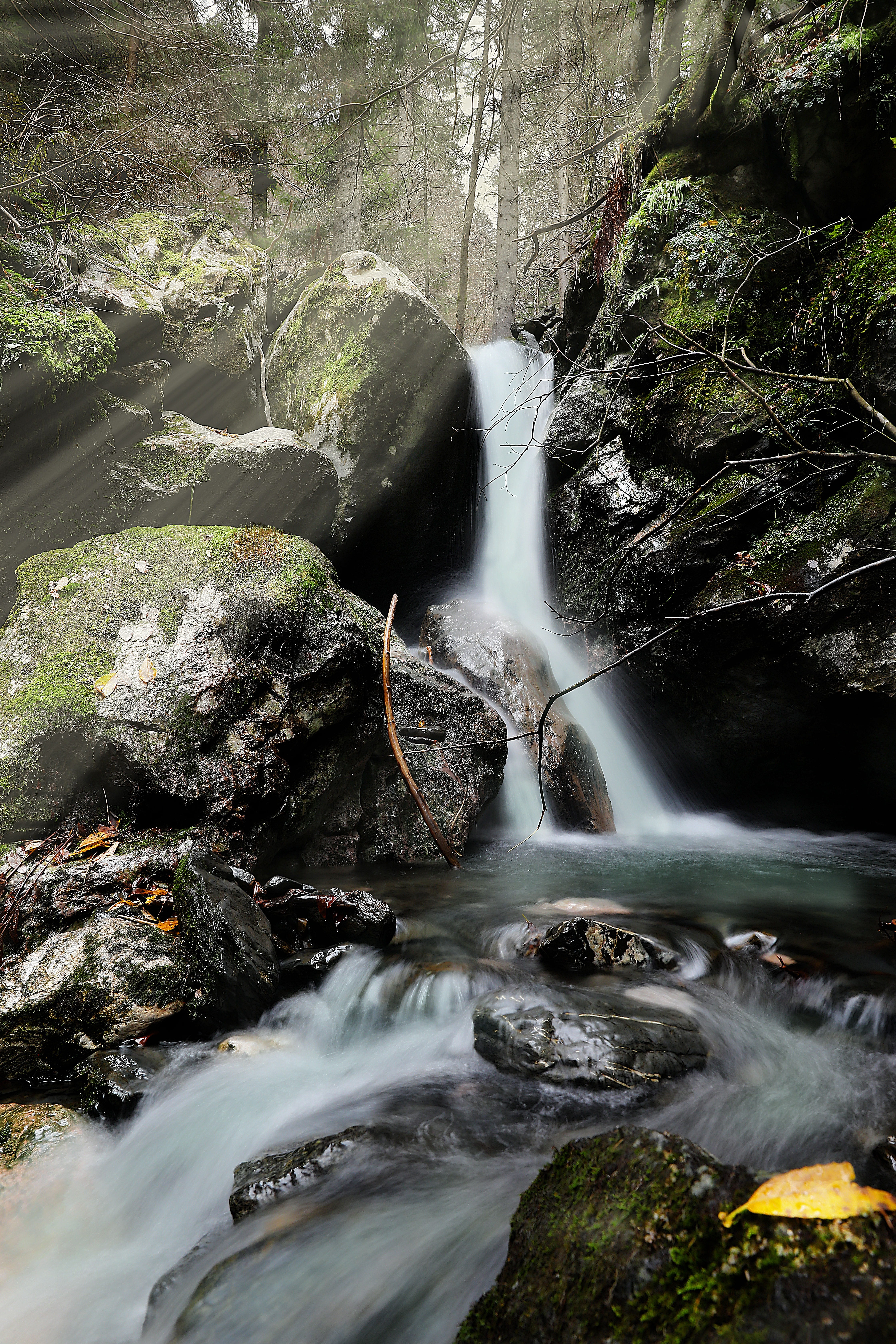 idyllic, flowing, waterfall, peaceful, rock formation, river, rock - object, beautiful, non-urban scene, motion, mountains, power in nature, falling water, Phone HD Wallpaper