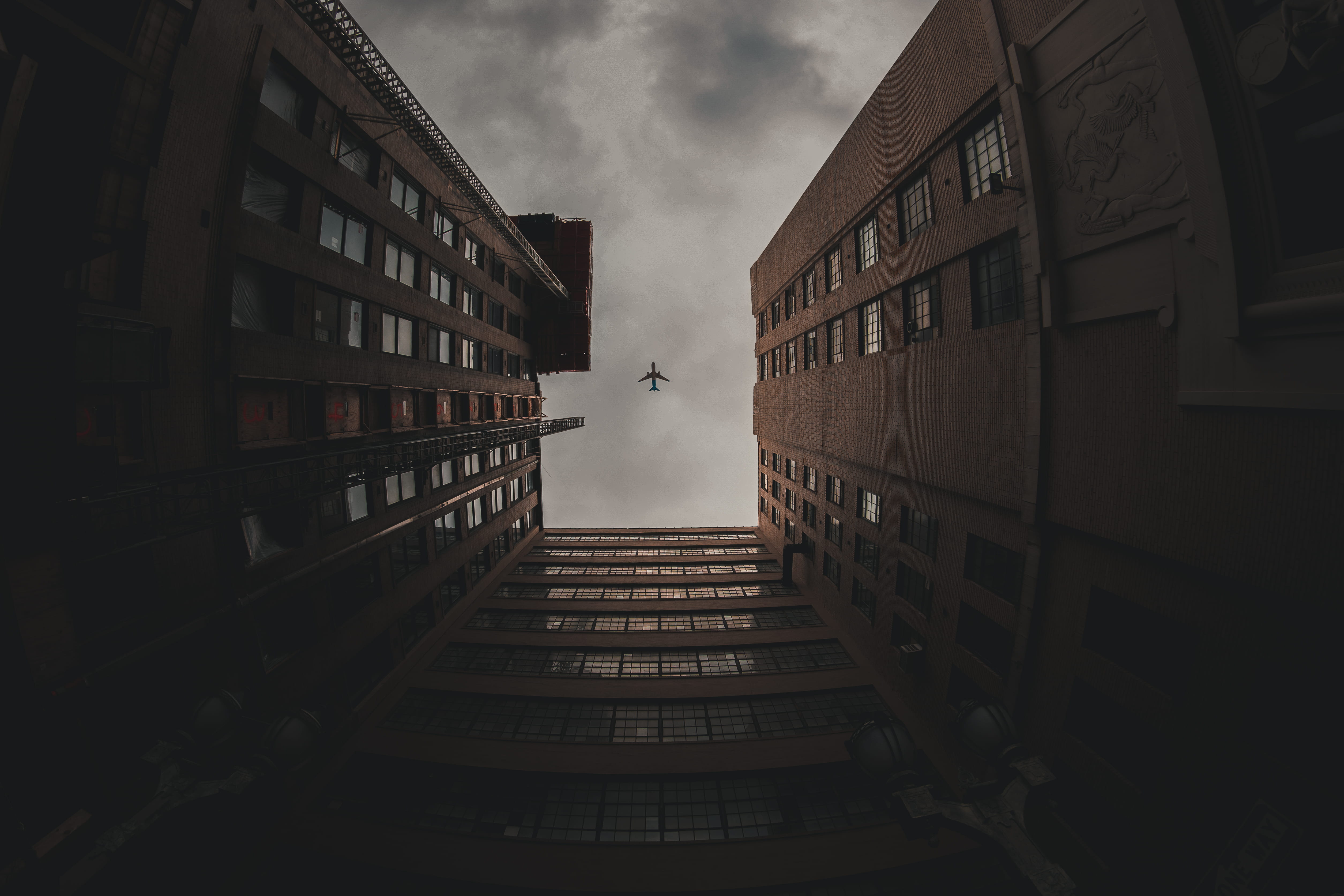 window, rise, sky, urban Scene, photo, architecture, metro, outdoors, city, angle, airplane, airliner, still, building, built Structure, life, leisure, HD Wallpaper