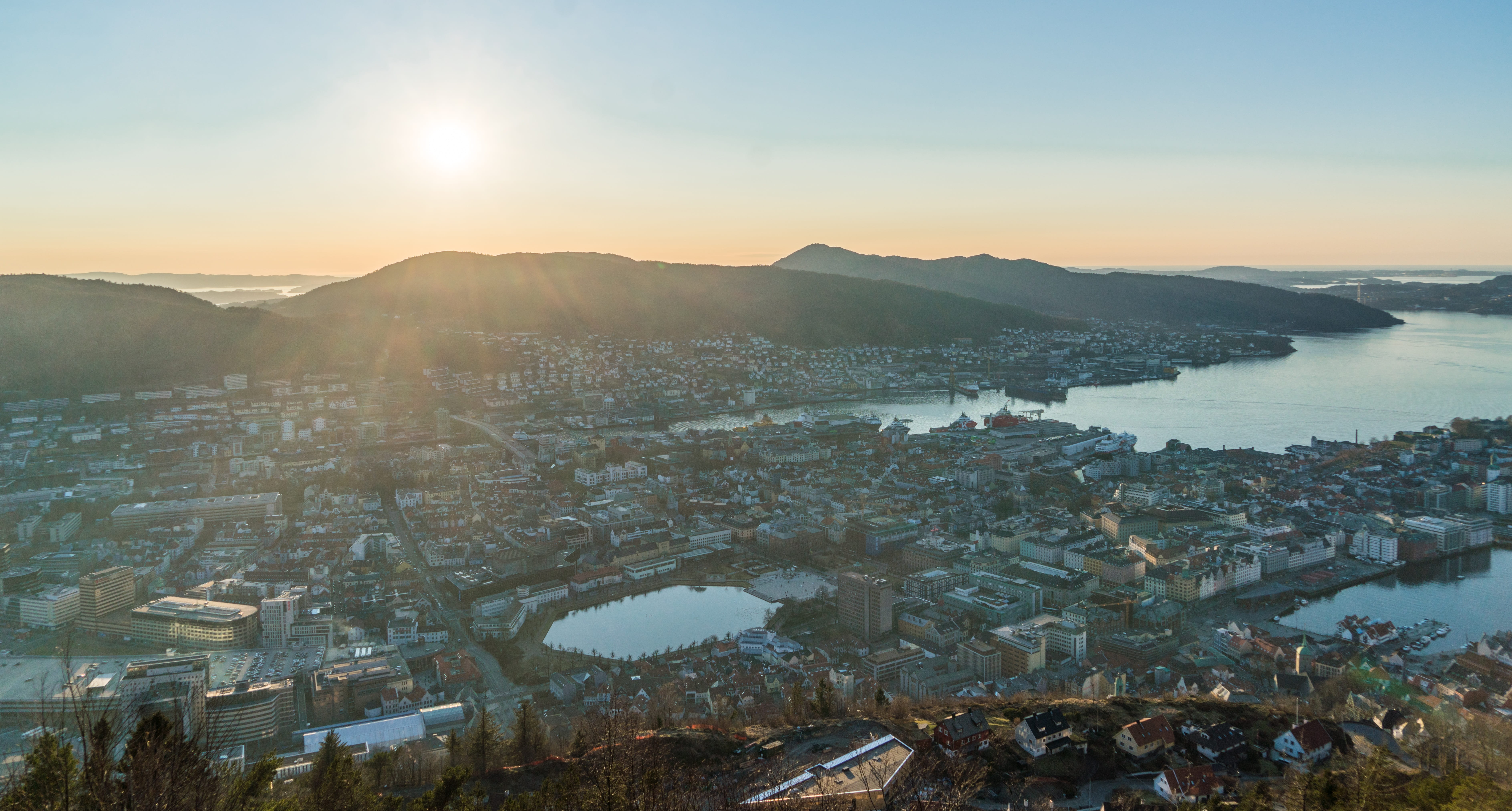building exterior, architecture, elevated view, sky, Bergen, Elevated, outdoors, travel, noway, sun, harbor, urban, landscape, 5K, high angle view, city, HD Wallpaper
