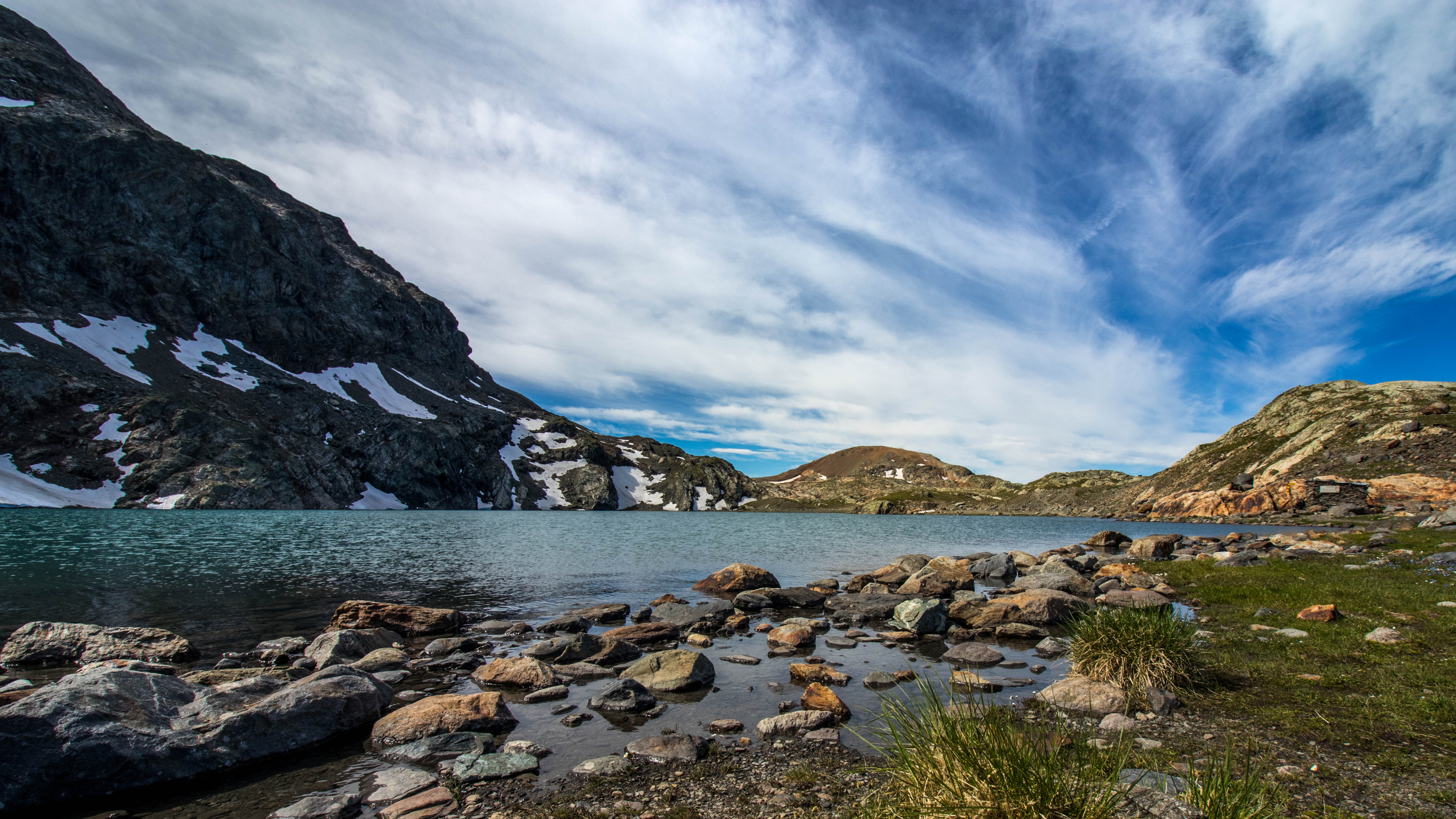 Alpes, daytime, scenics, summer, 5K, Sandrine, Au, body, bord, Landscape, outdoors, Alps, nature, montagne, mountain, near, du, water, lac, lake, body of water, HD Wallpaper
