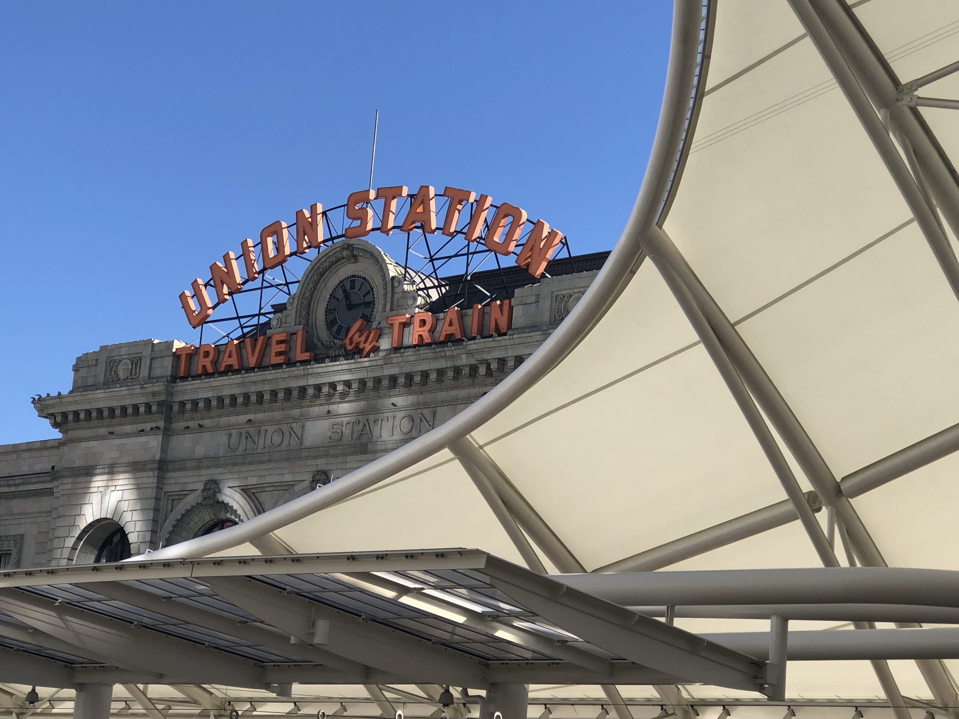 travel, 4K, united states, union station, day, travel destinations, 1701 wynkoop st, outdoors, amusement park, denver, city, text, building exterior, sky, HD Wallpaper
