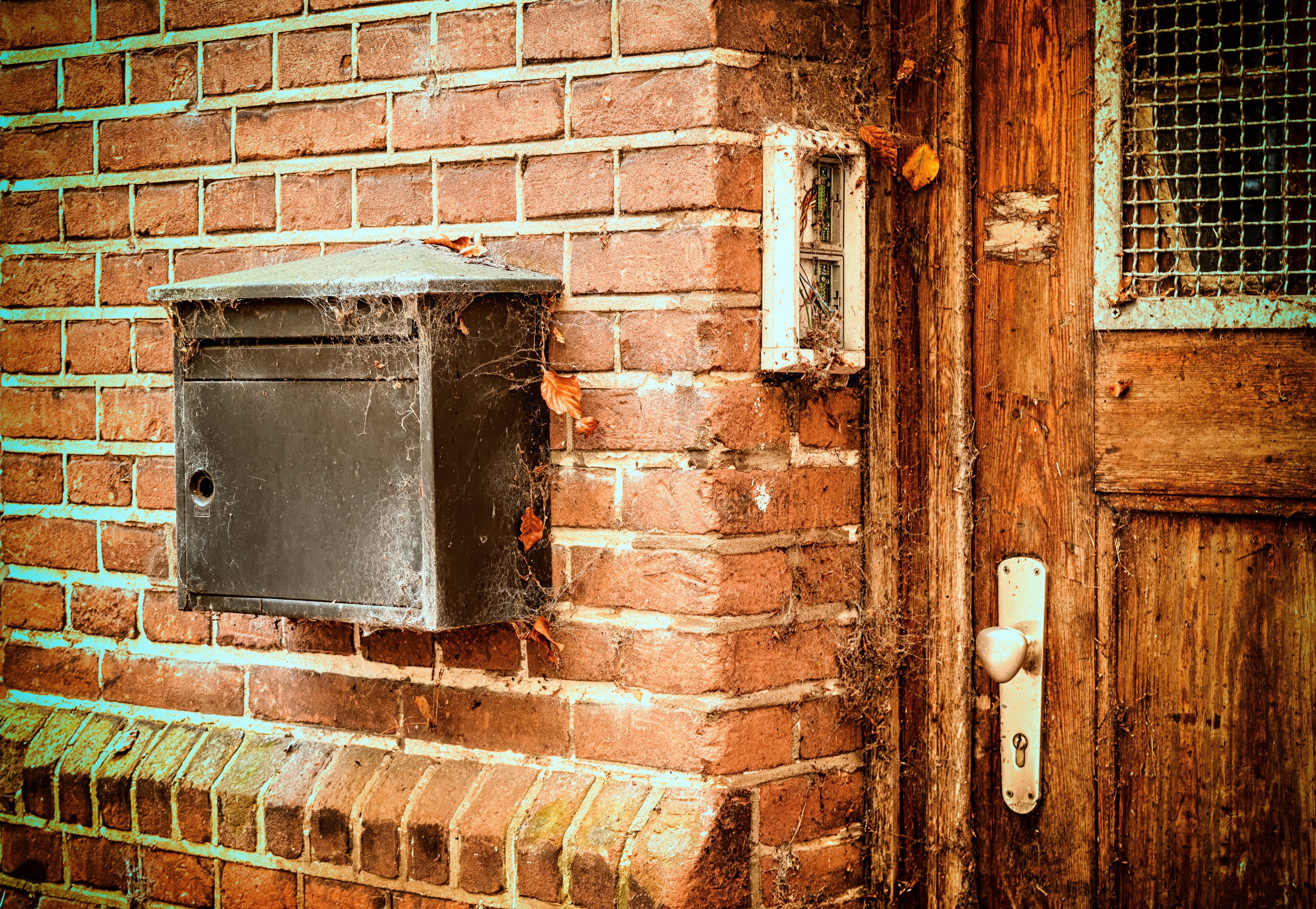 pforphoto, abandoned, electricity, decay, wall - building feature, weathered, mounted, day, red, clinker, deterioration, building exterior, closed, wood - material, HD Wallpaper