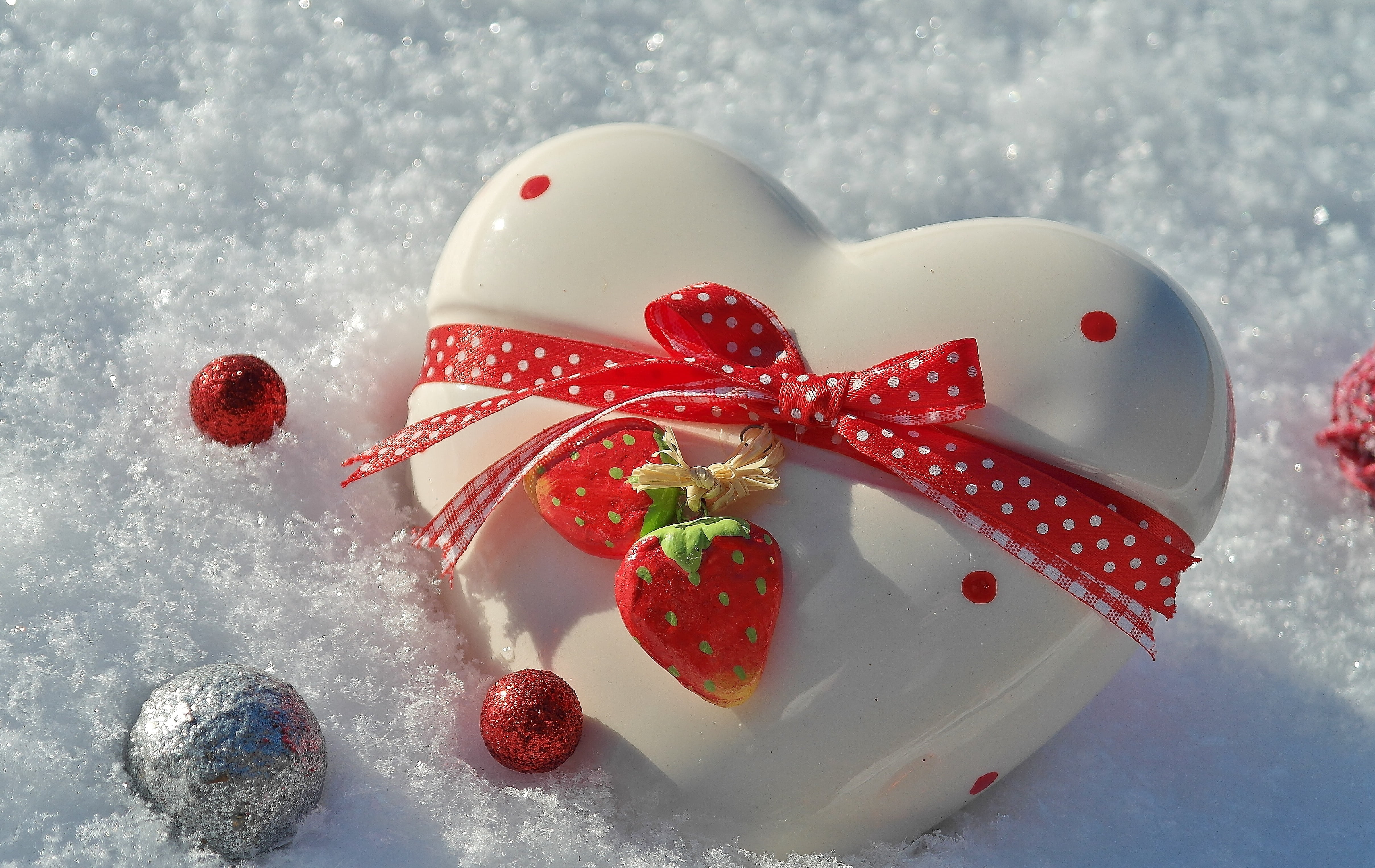 red, relationship, romance, community, no people, winter snow, cold, snow, ribbon, studio shot, eternity, white color, partnership, valentines day, holiday, HD Wallpaper