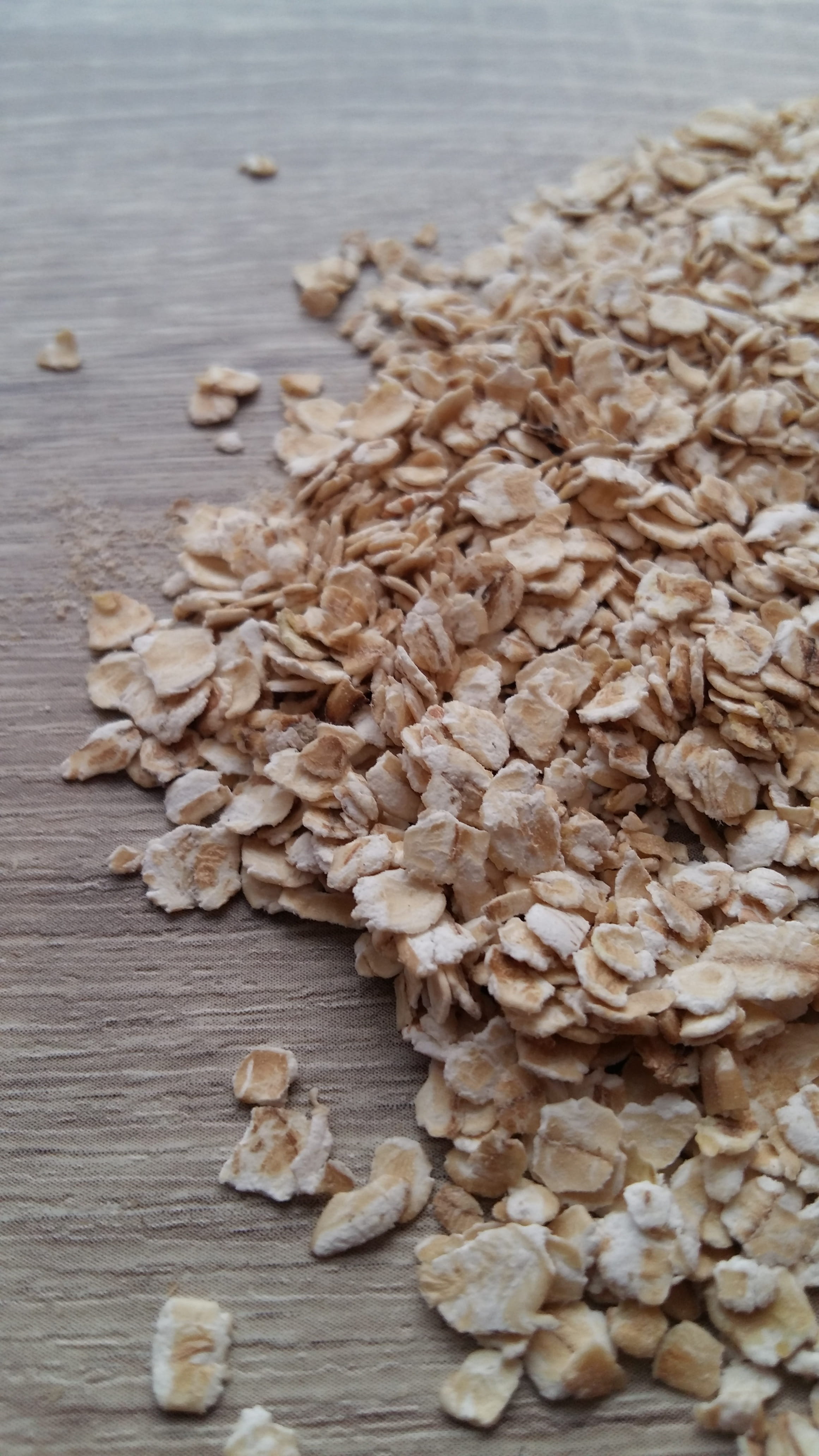 wellbeing, indoors, food, structure, sheet, healthy eating, corrosion, iron, food and drink, breakfast, heap, oats - food, metal, freshness, rusted, pattern, Phone HD Wallpaper