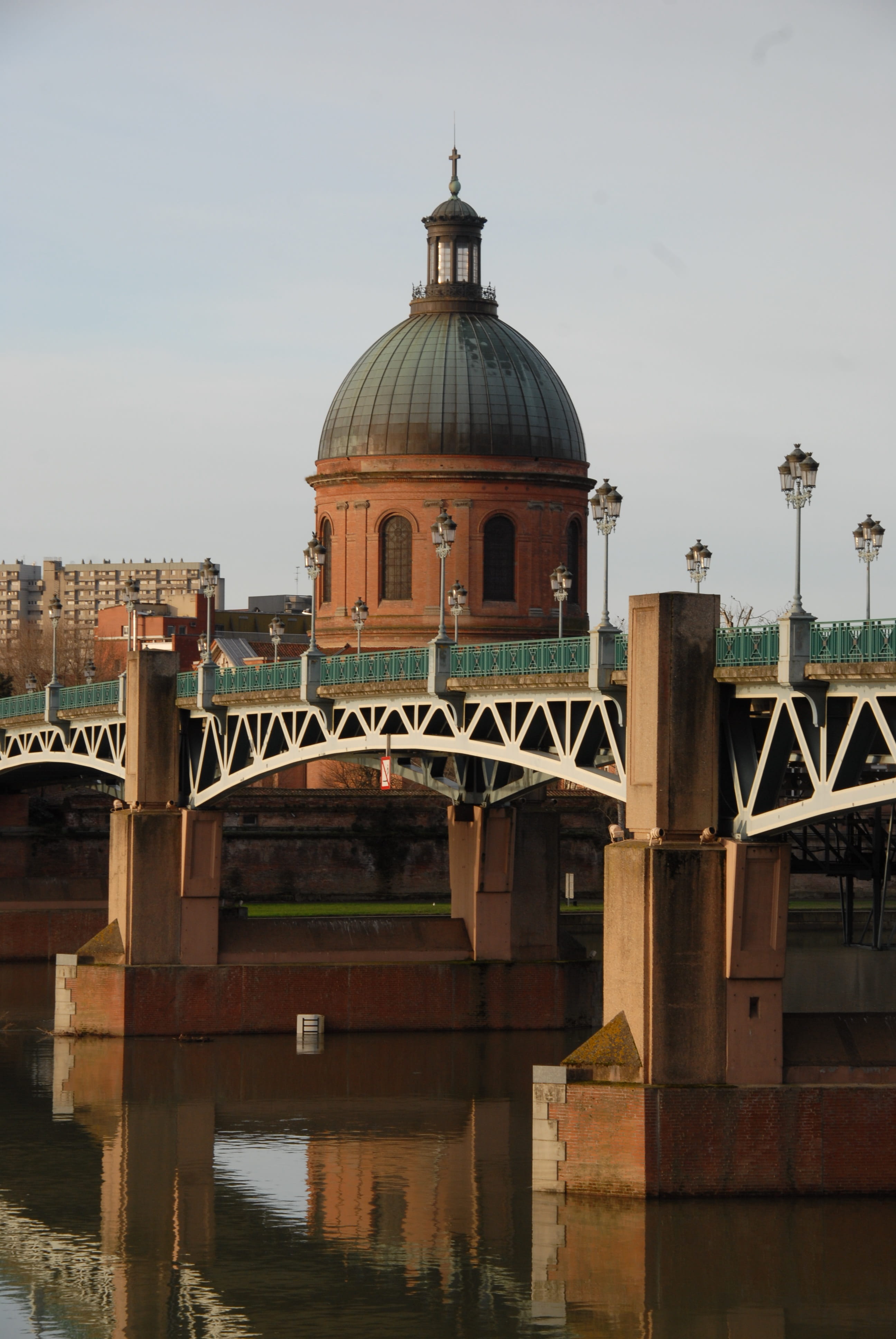 connection, arch, nature, place of worship, the distinctive, bridge, no people, outdoors, tourism, water, dome, arch bridge, architecture, toulouse, river, Phone HD Wallpaper