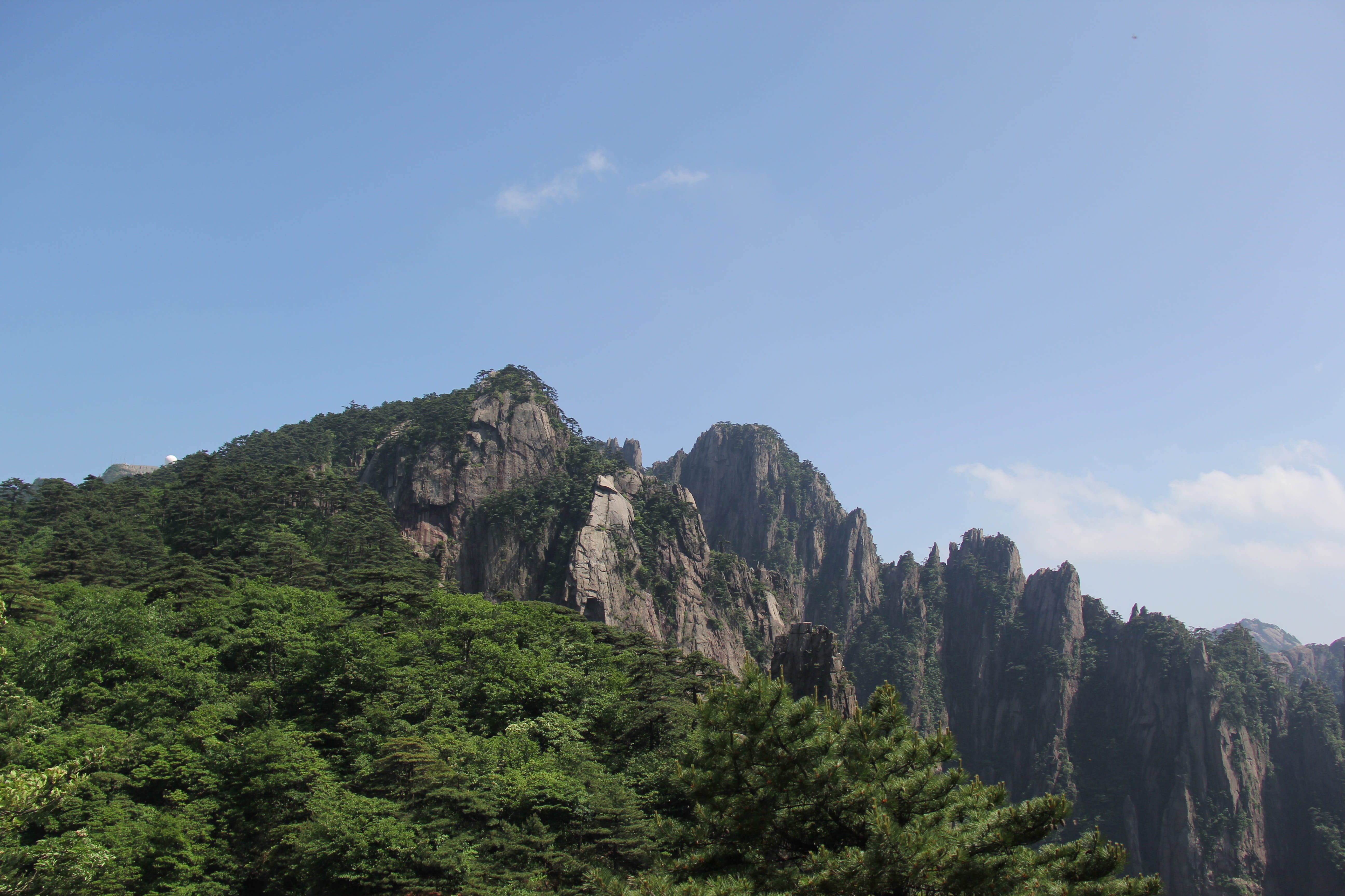 beauty in nature, rock - object, mountain, mountain range, non-urban scene, Scenery, rock, travel destinations, land, the scenery, sky, cliff, pine woodland, HD Wallpaper