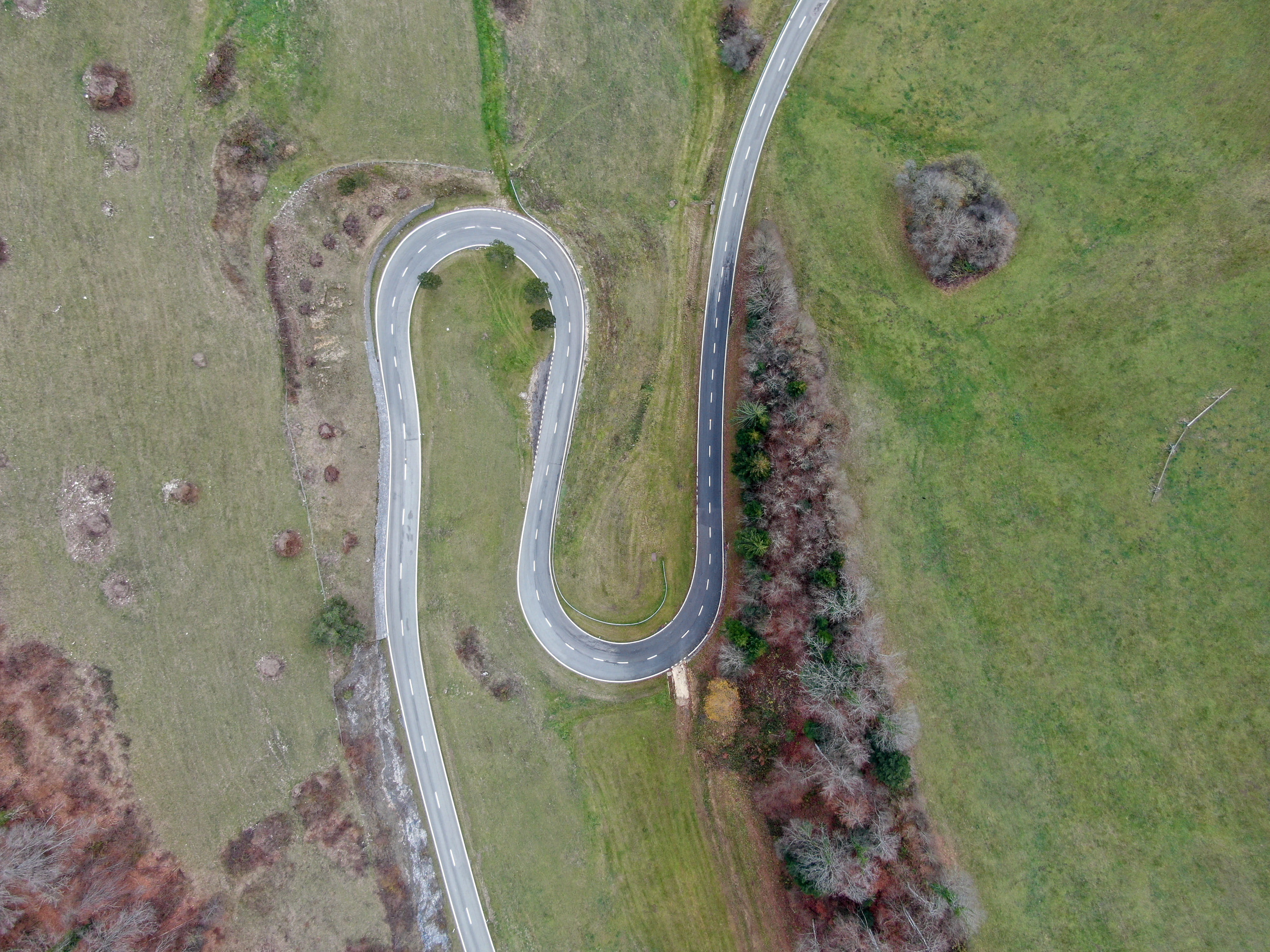 roadway, road trip, transportation, outdoors, 4K, aerial view, curve, beauty in nature, day, view, landscape, airfield, environment, car, green, motor vehicle, HD Wallpaper