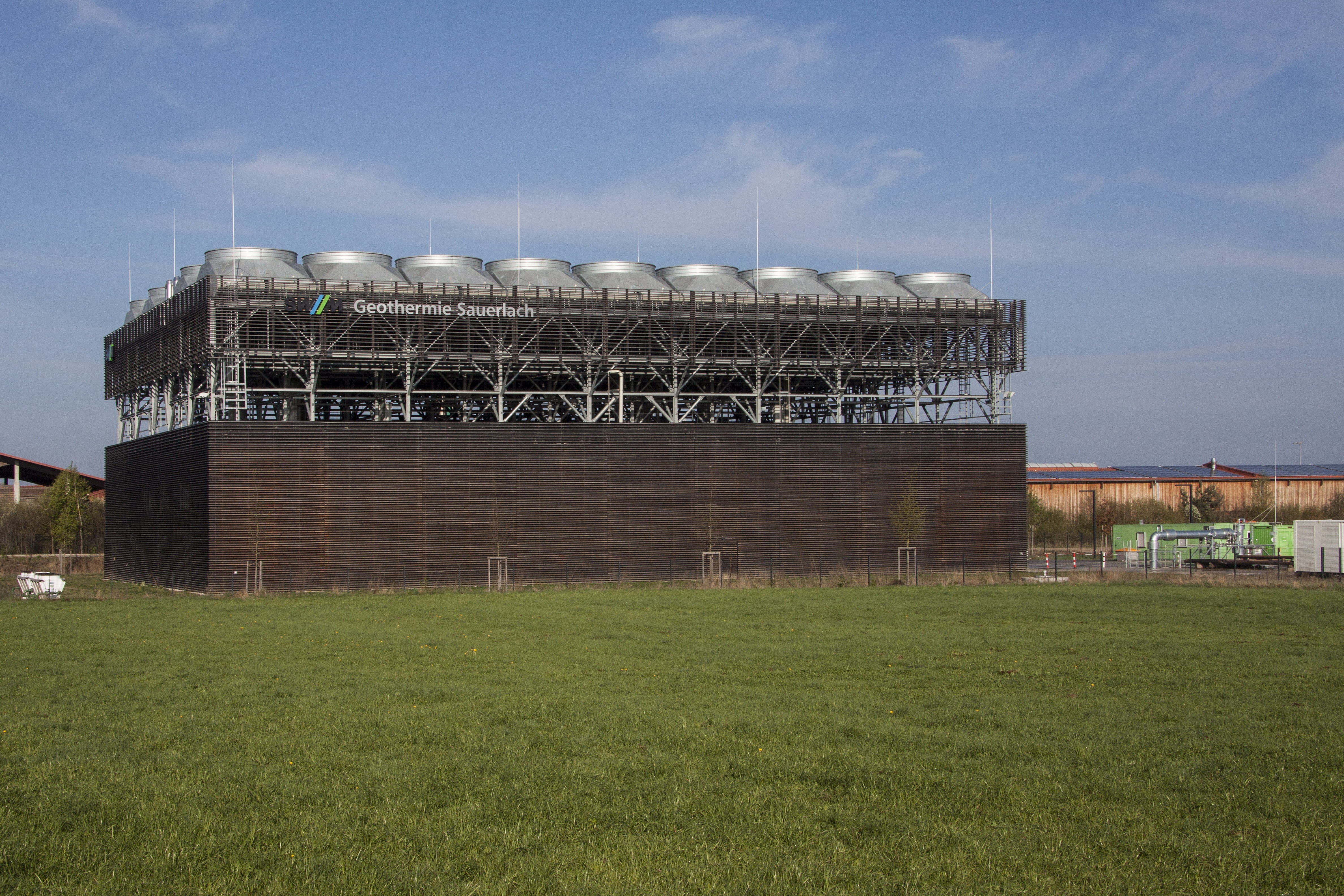 building, landscape, combined heat and power, energy, industrial building, cloud - sky, field, earth, growth, crust, building exterior, electric current, HD Wallpaper