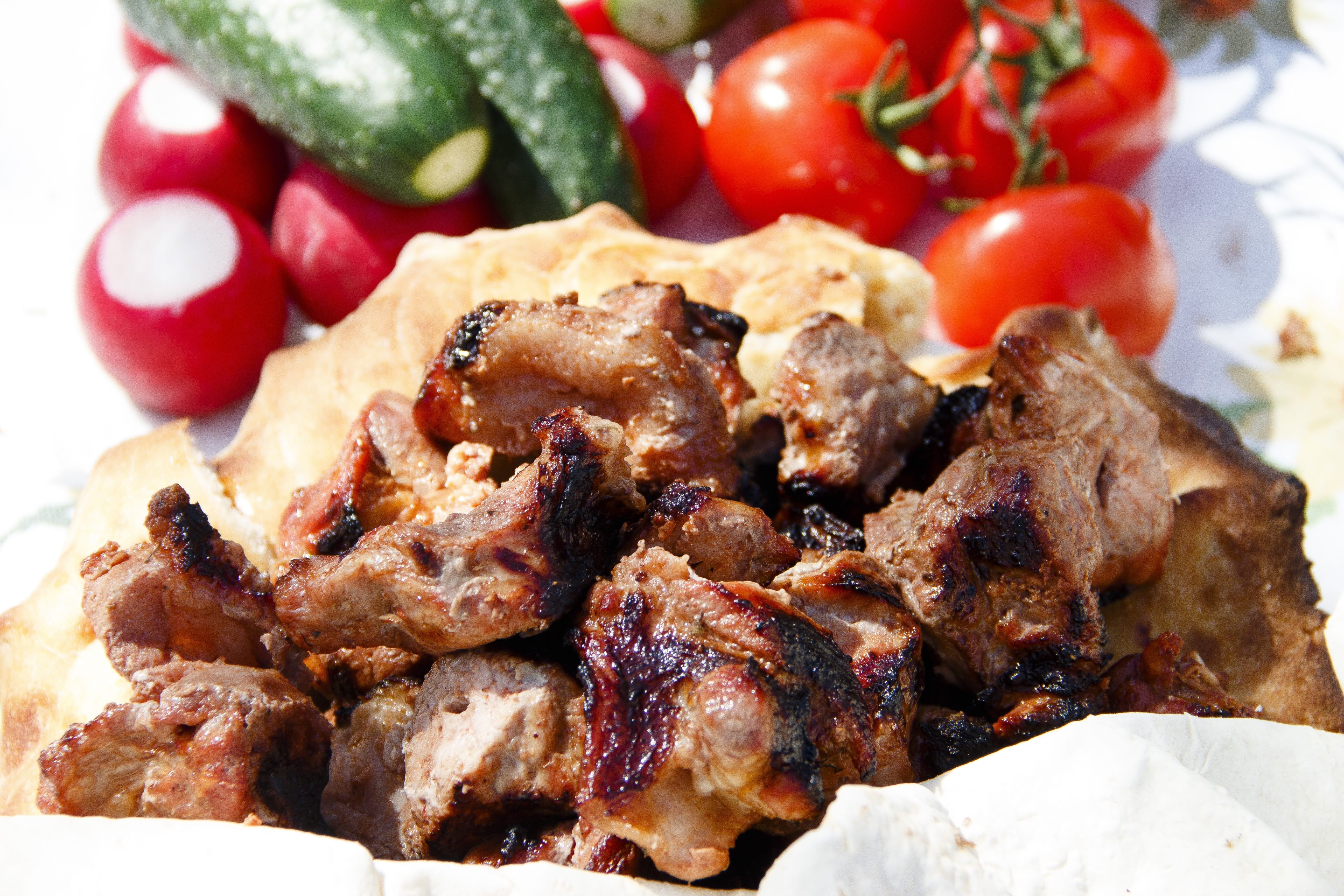 bbq, delicious, tomato, no people, dinner, grill, meal, plate, nutrition, still life, beef, snack, lunch, close-up, freshness, focus on foreground, healthy eating, HD Wallpaper