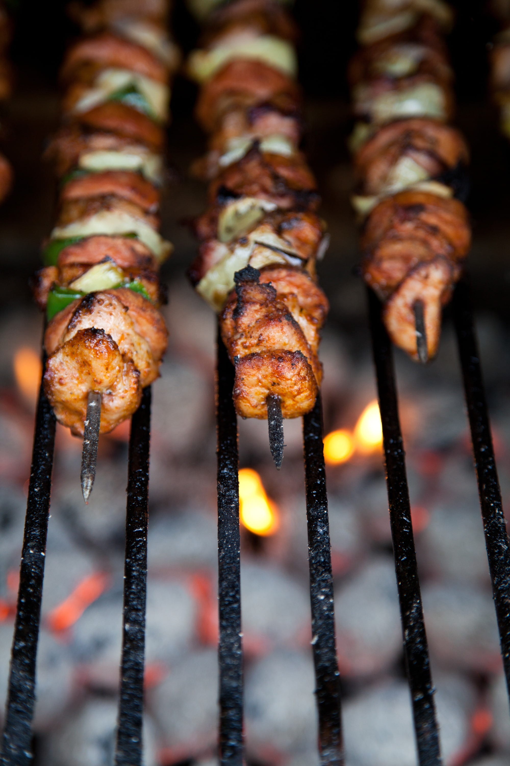 grilled, barbecue, kebab, selective, side by side, fire, indoors, fire - natural phenomenon, beef, skewer, roast, meat, dinner, roasted, bbq, hot, food and drink, Phone HD Wallpaper
