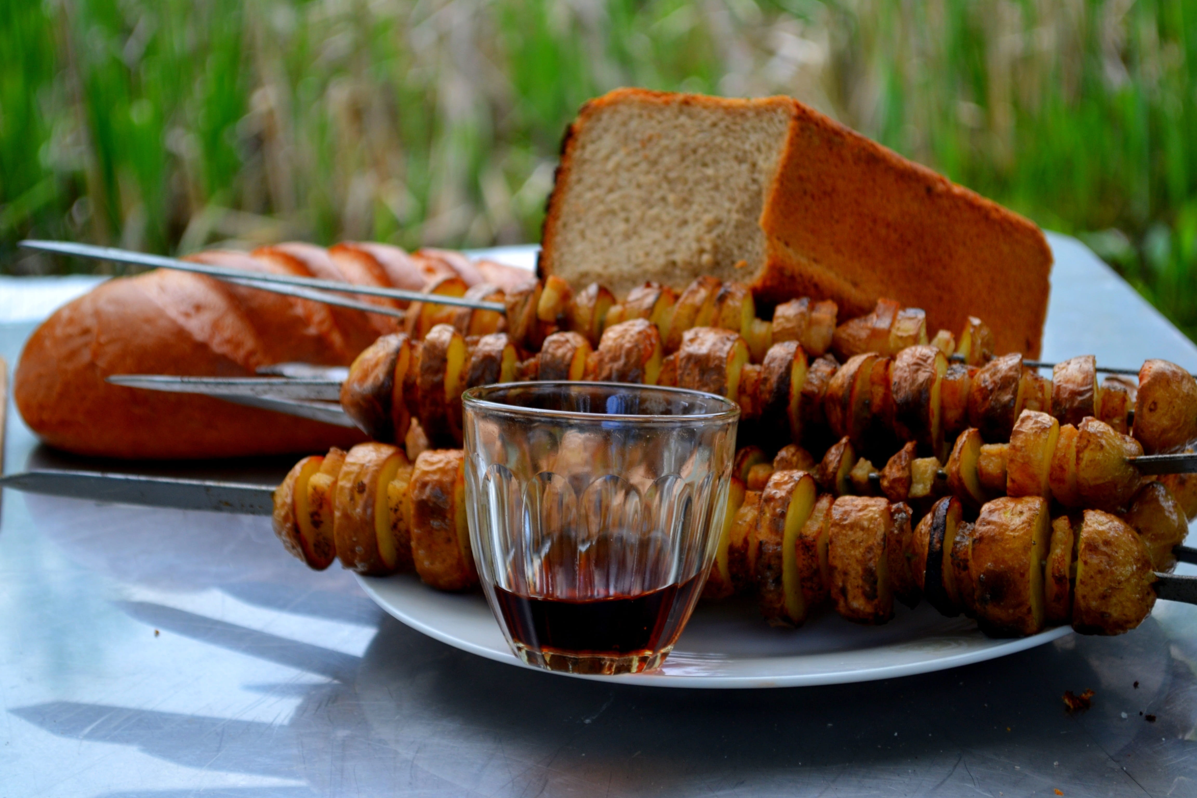 day, freshness, 4K, brown, food, still life, potato, tray, ready-to-eat, without meat, vegetarianism, plate, outdoors, picnic, snack, grill, no people, HD Wallpaper