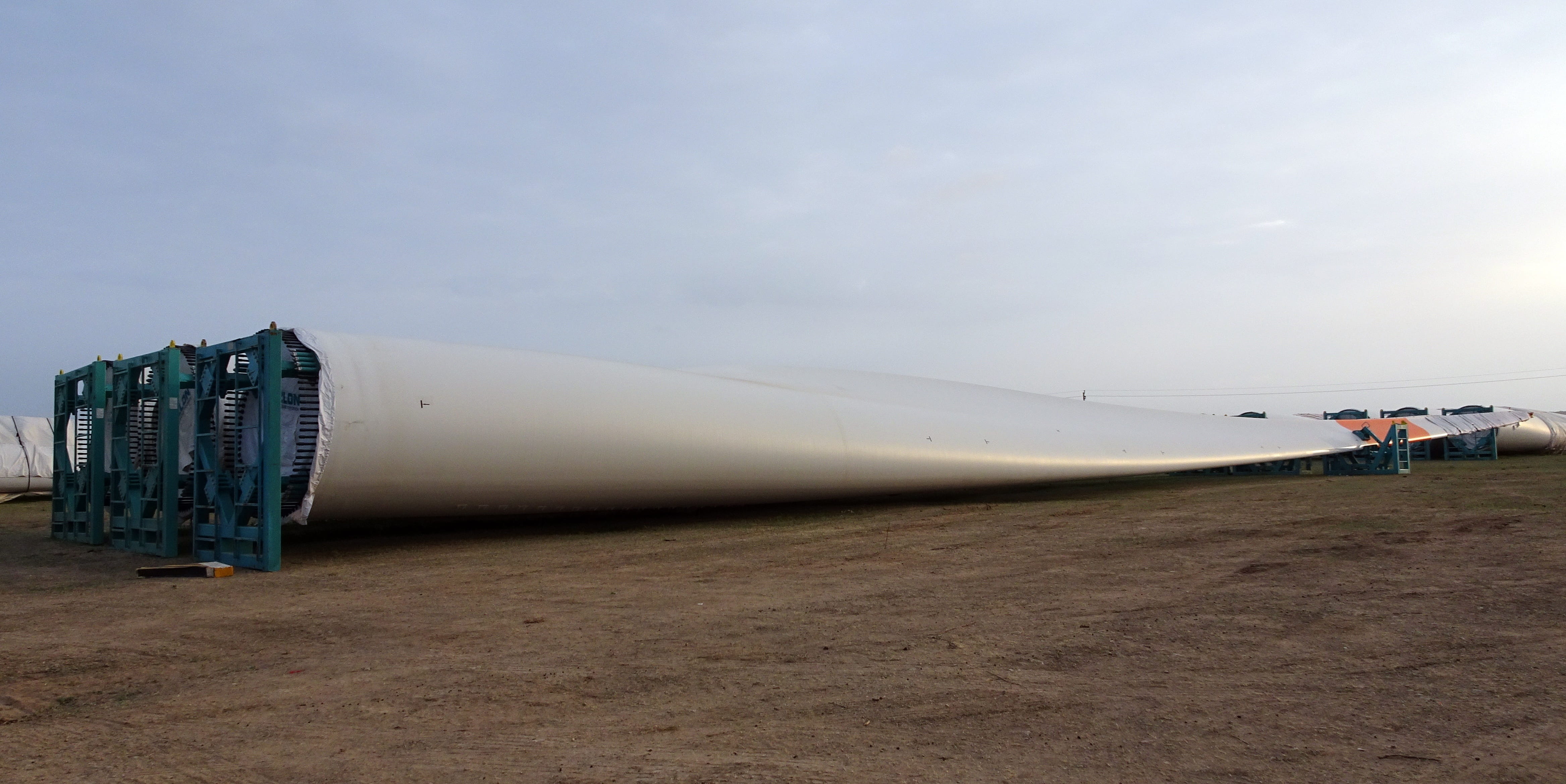 india, technology, cloud - sky, mode of transportation, wind mill, sunlight, rolling stock, nature, windmill, sky, incidental people, turbine, airplane, HD Wallpaper