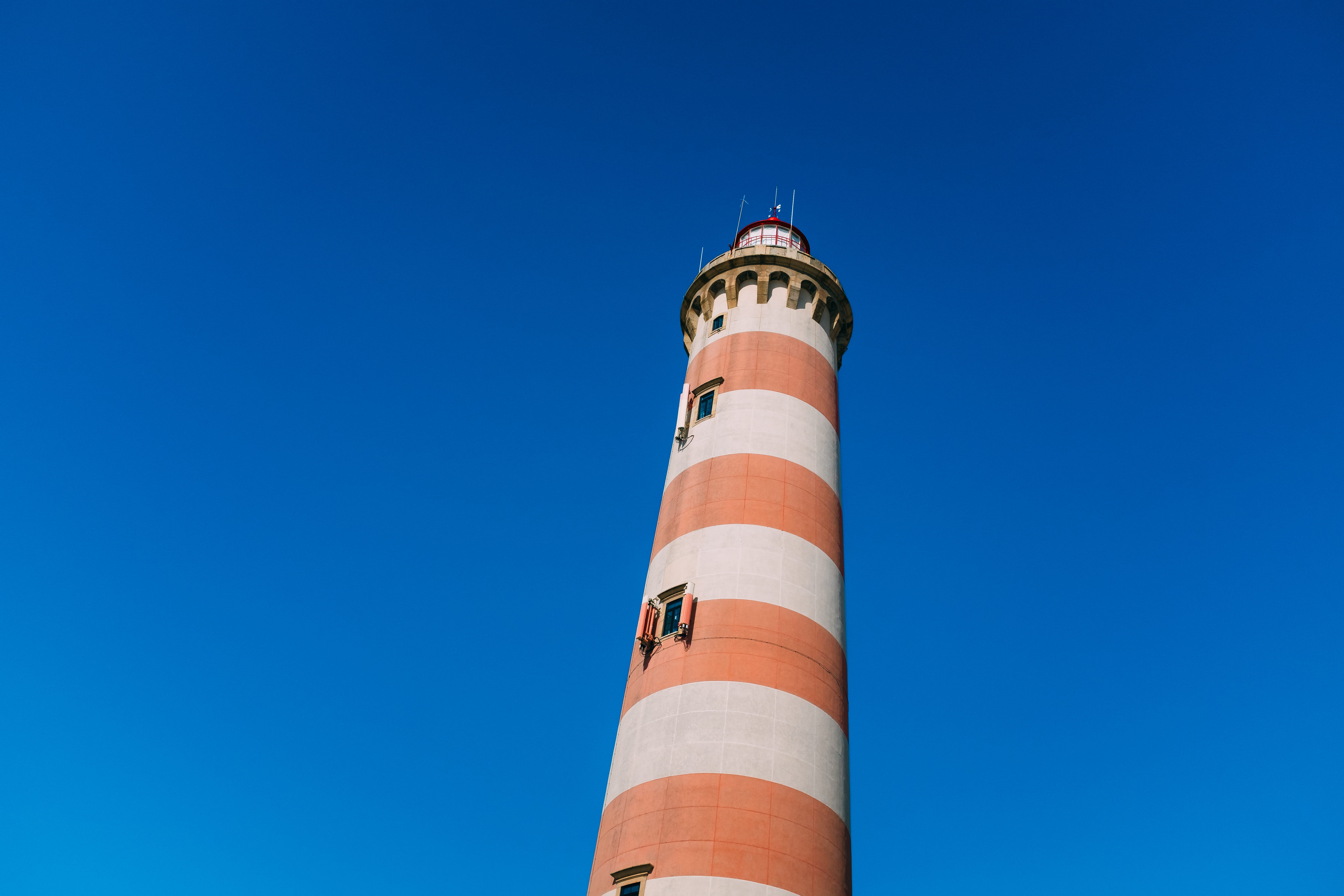 day, blue, building exterior, copy space, tower, built structure, tall - high, architecture, sky, outdoors, nature, low angle view, building, lighthouse, HD Wallpaper