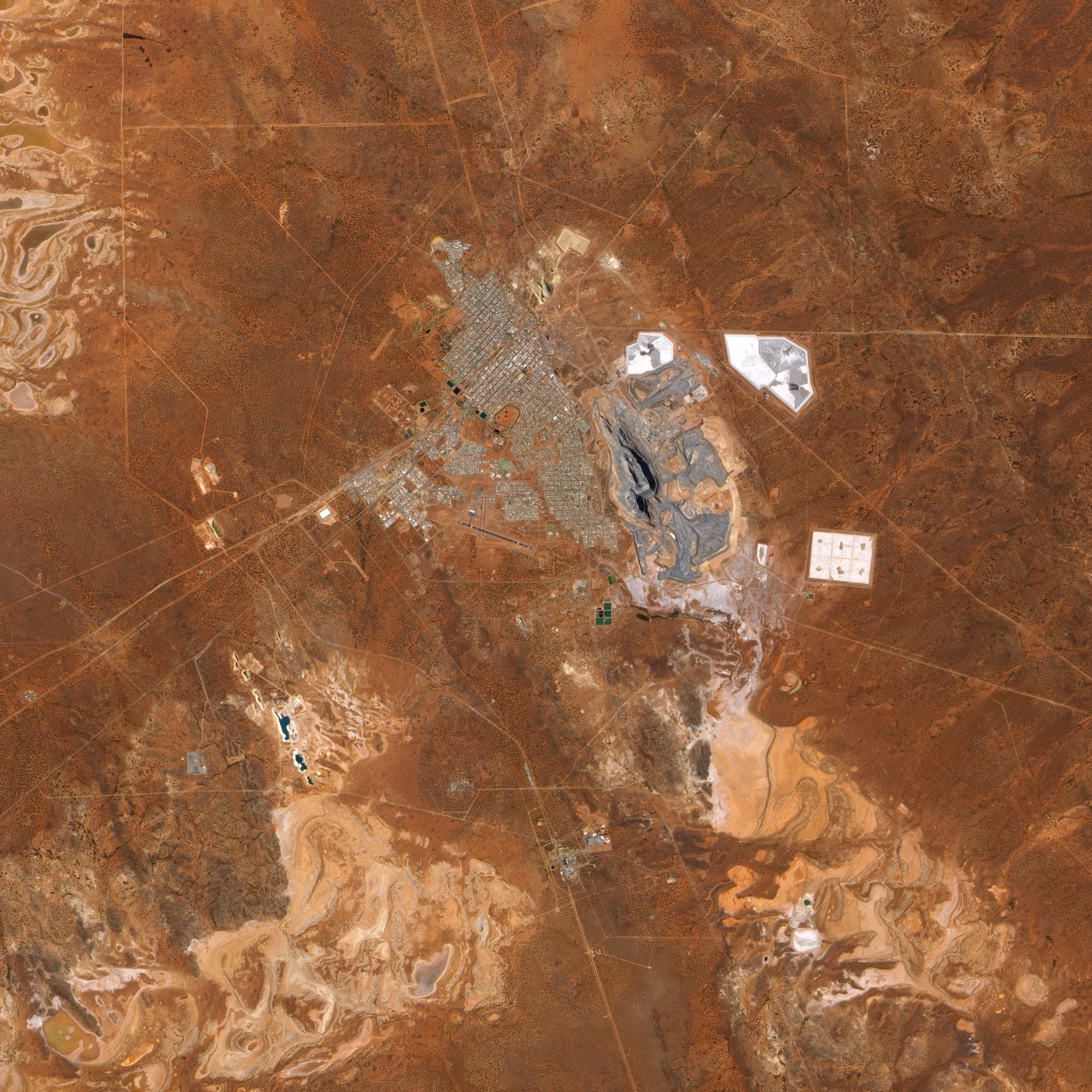 wet, australia, day, close-up, dirty, outdoors, dirt, open, backgrounds, western, kalgoorie, topography, brown, Open Cut, near, high angle view, public domain, Phone HD Wallpaper