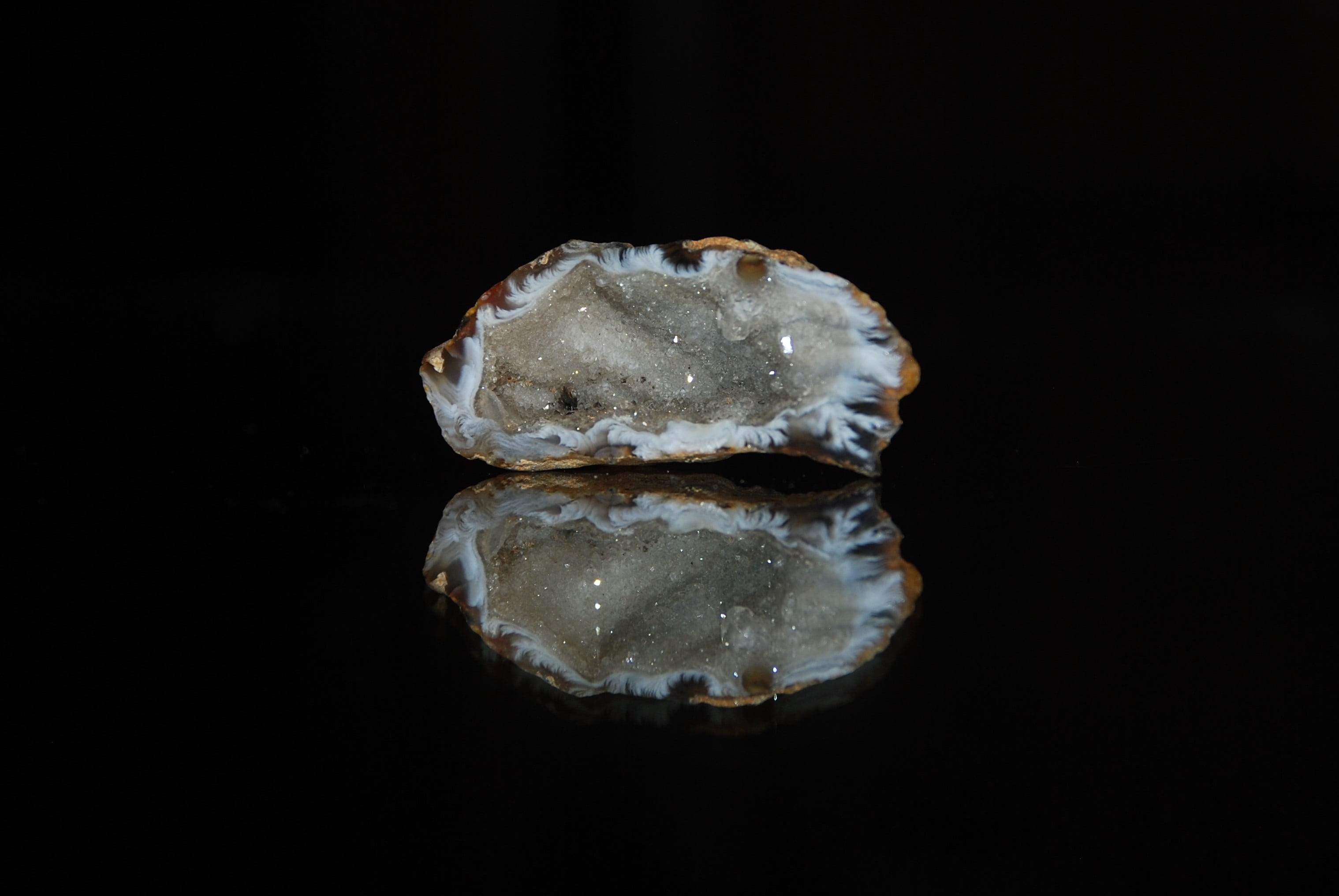 freshness, geology, no people, indoors, still life, close-up, nature, single object, studio shot, wealth, jewelry, stone, quartz, healthcare and medicine, HD Wallpaper
